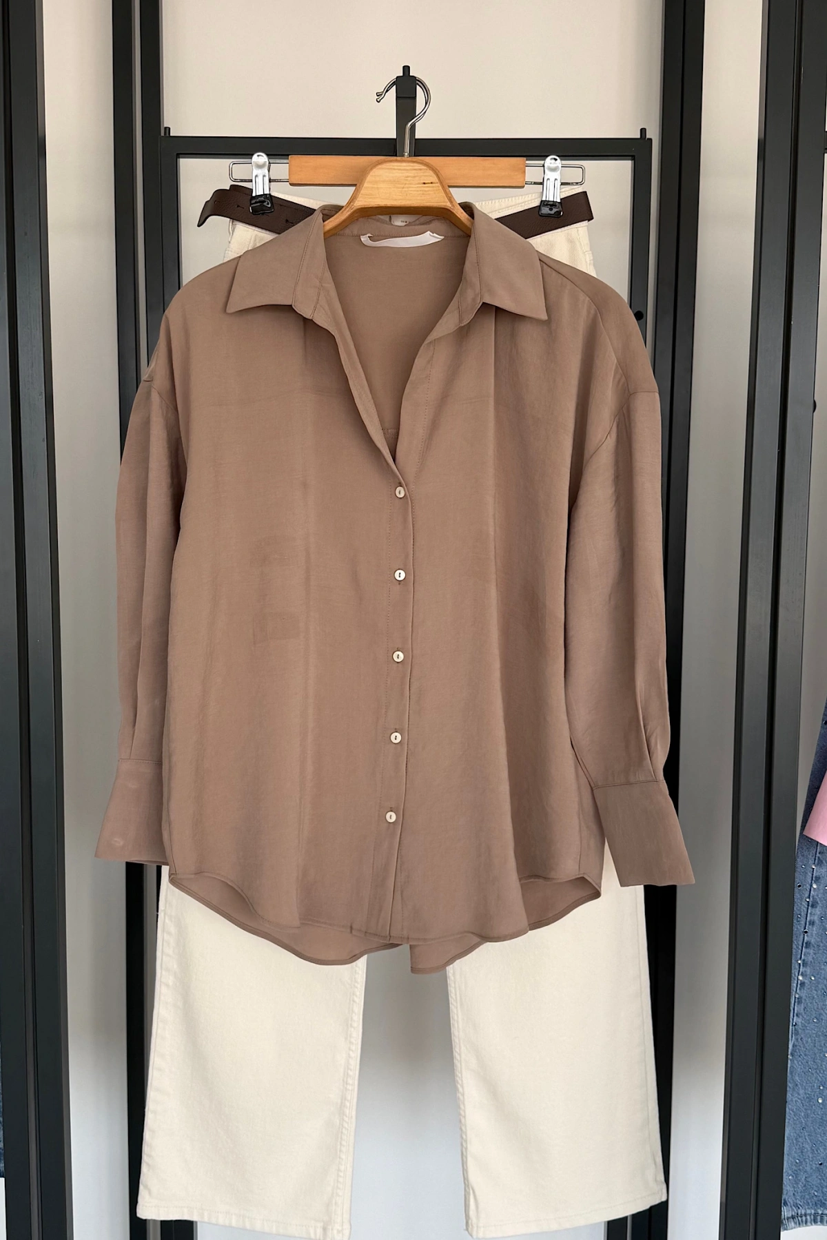 Modal V Yaka Gömlek Vizon