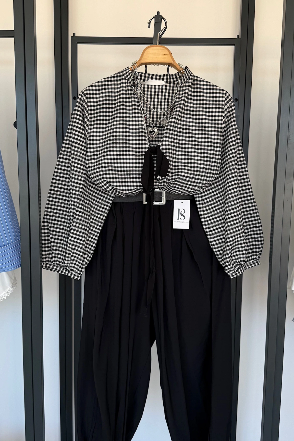 Beli Kuşaklı Pamuk Bluz Siyah