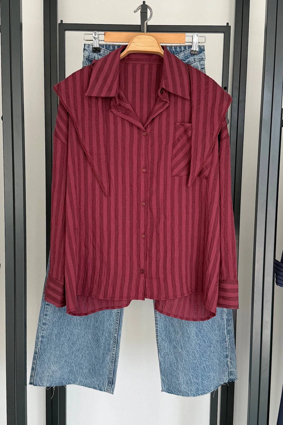 Bağlama Detaylı Çizgili Gömlek Bordo