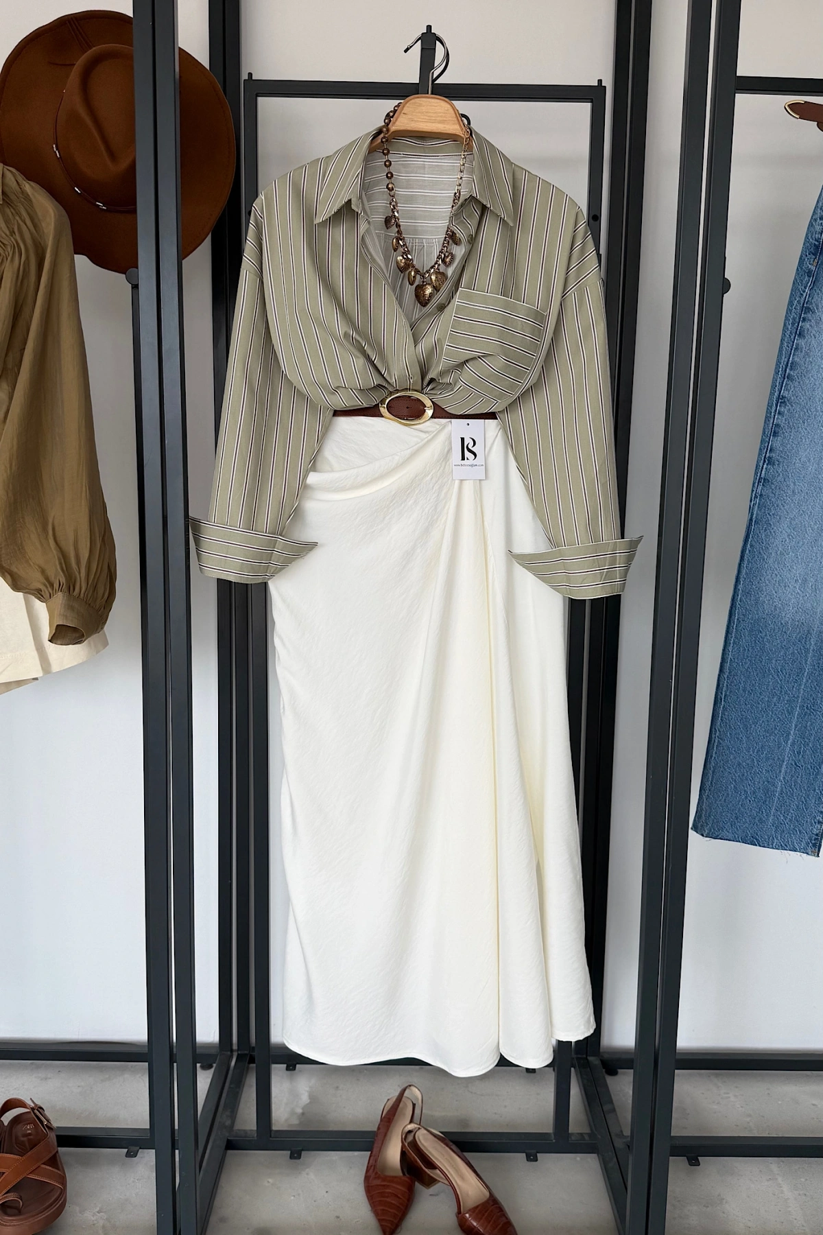 Luna Drape Detaylı Etek Beyaz