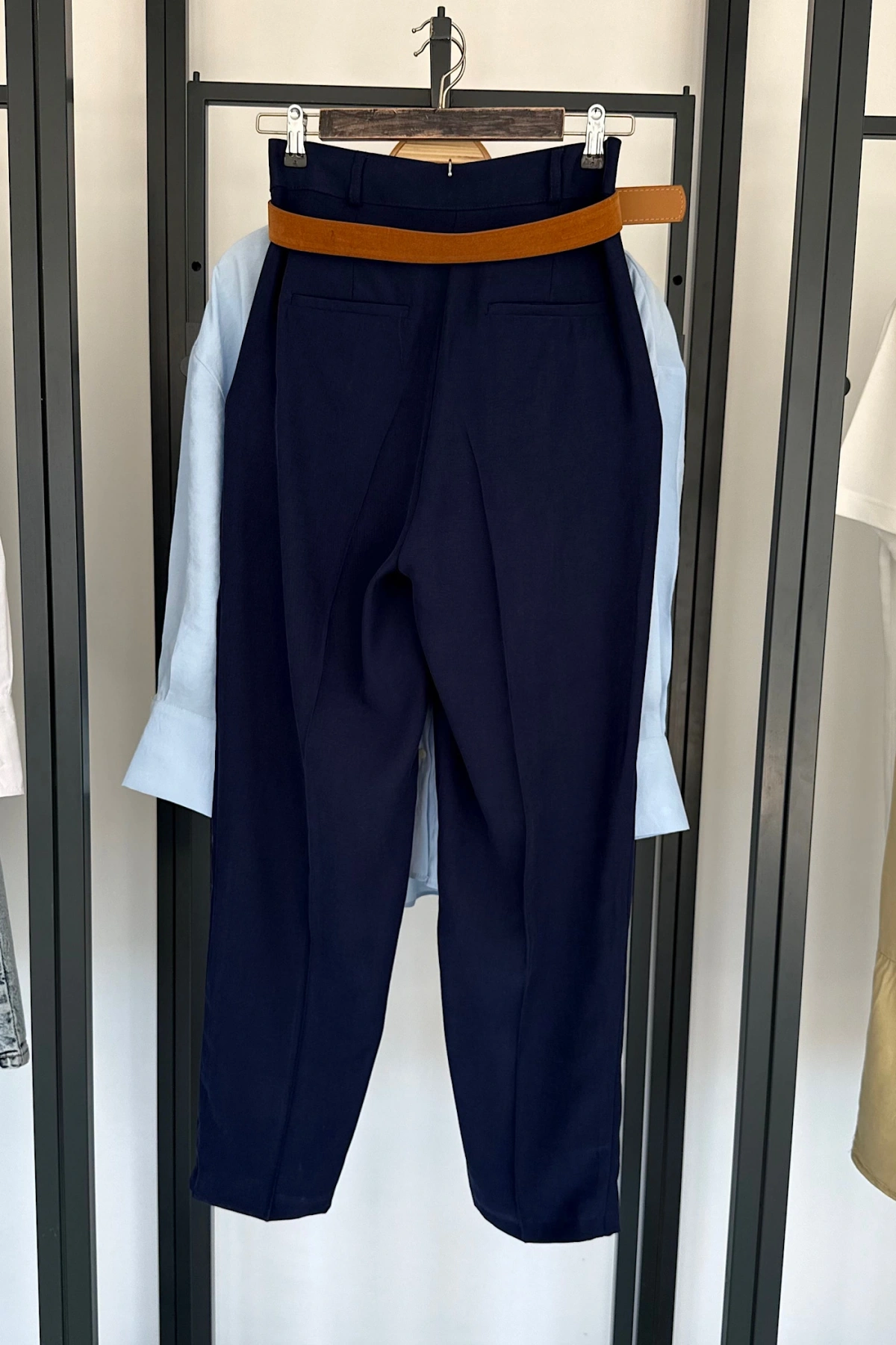 Süet Kemerli Pantolon Lacivert
