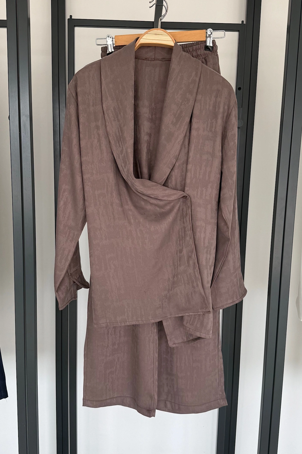 Jakarlı Kimono Takım Kahverengi