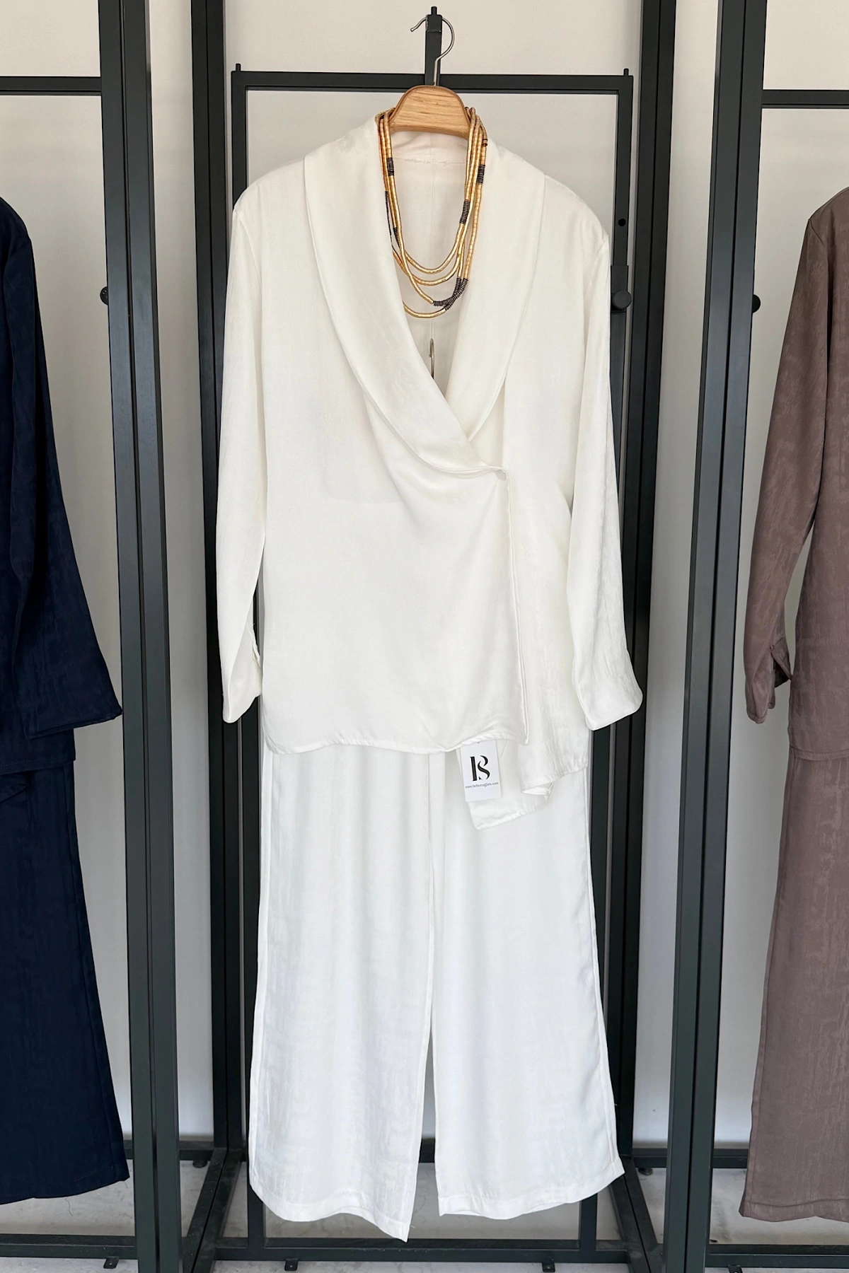 Jakarlı Kimono Takım Ekru
