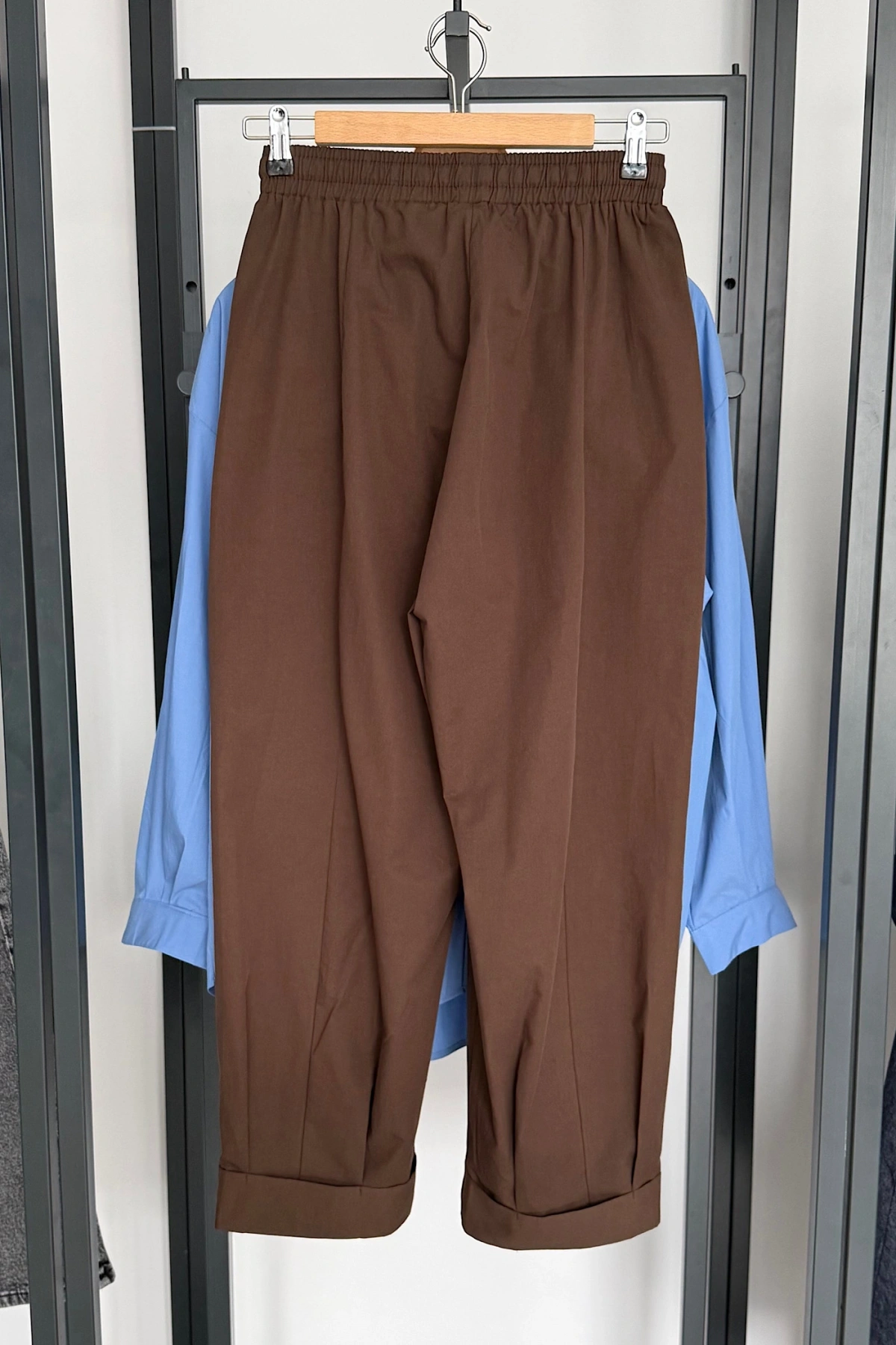 Beli Lastikli Bağcıklı Pantolon Kahverengi