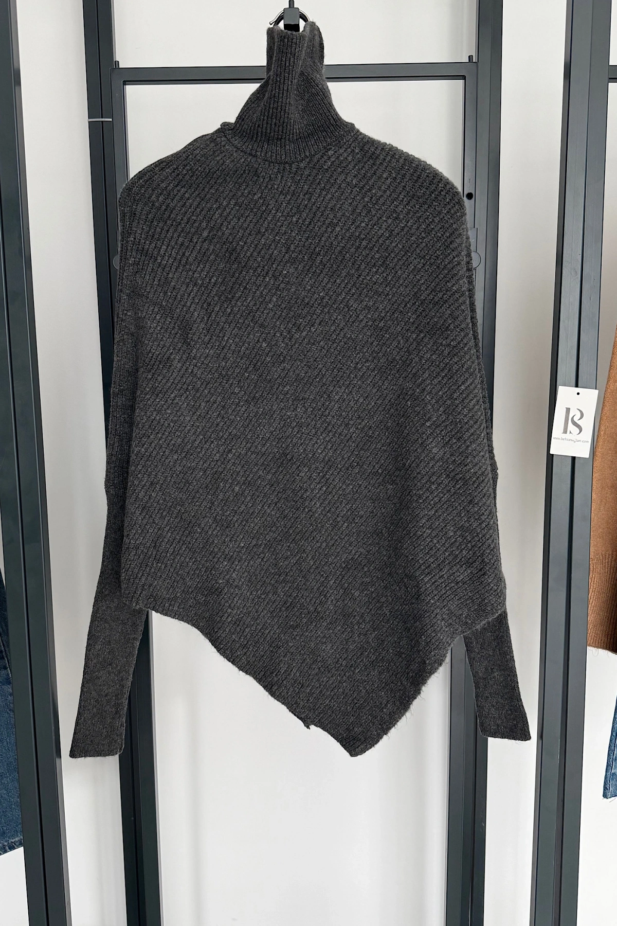 Boğazlı Triko Kazak Antrasit