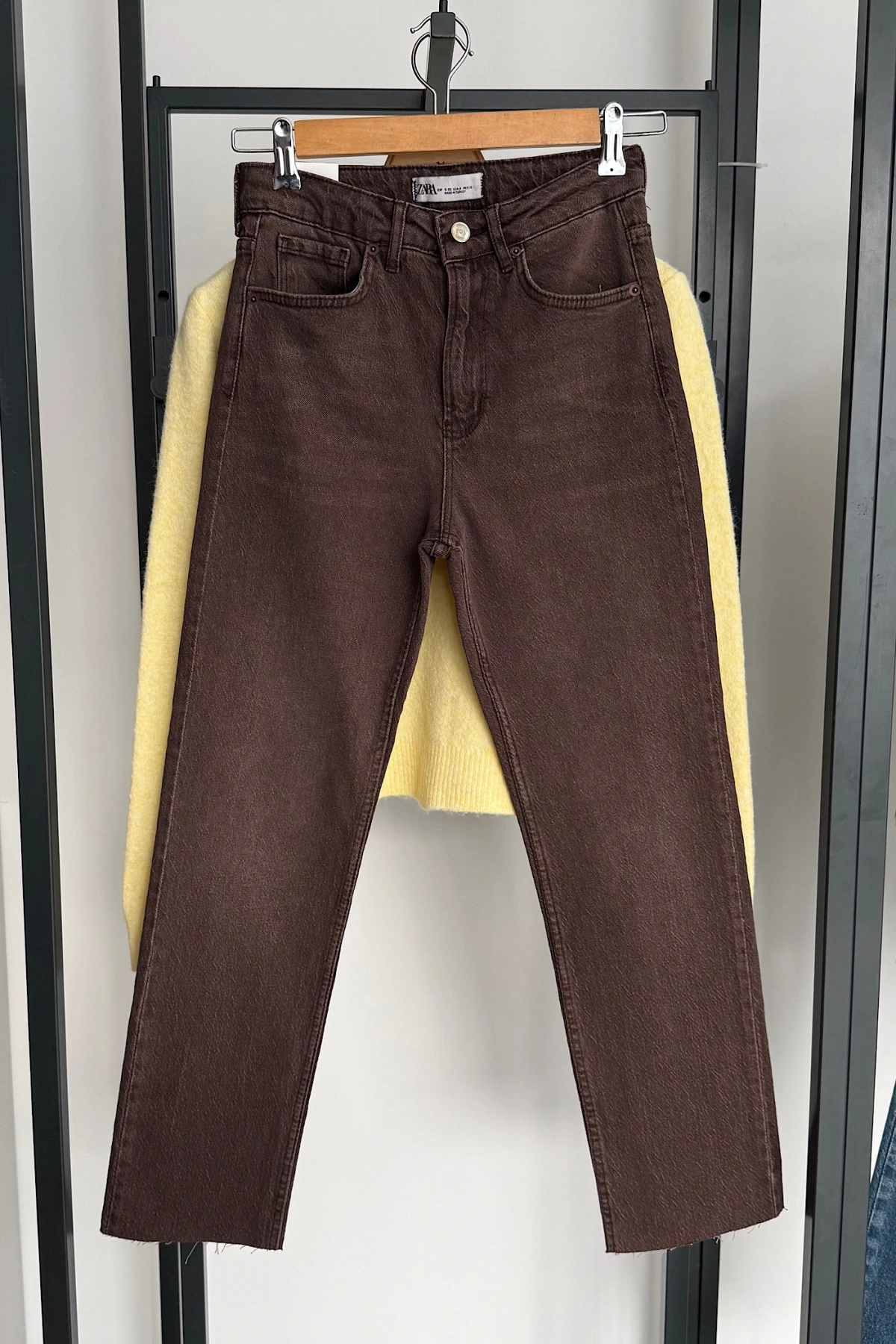 Boyfit Kesik Paça Jean Kahverengi