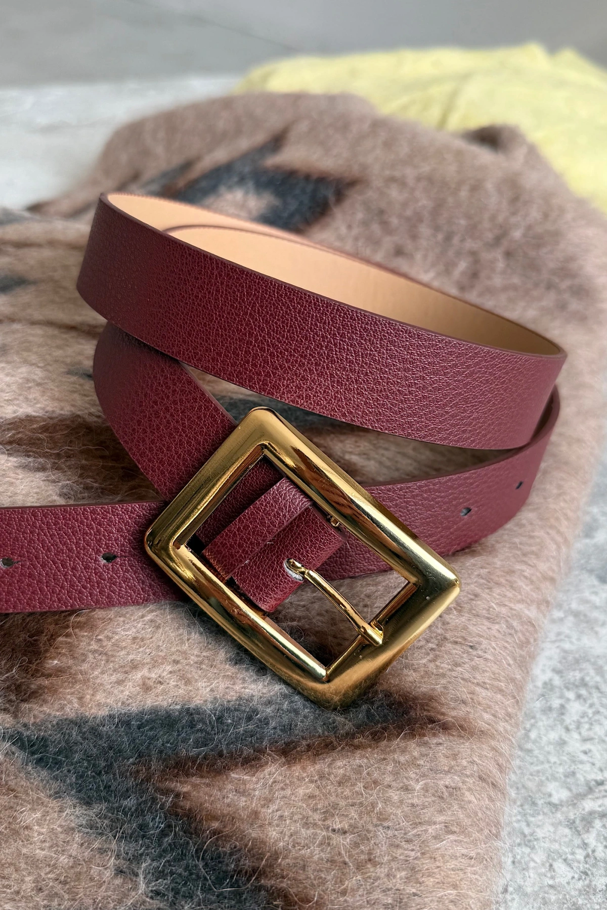 BS 1470 Kemer Bordo