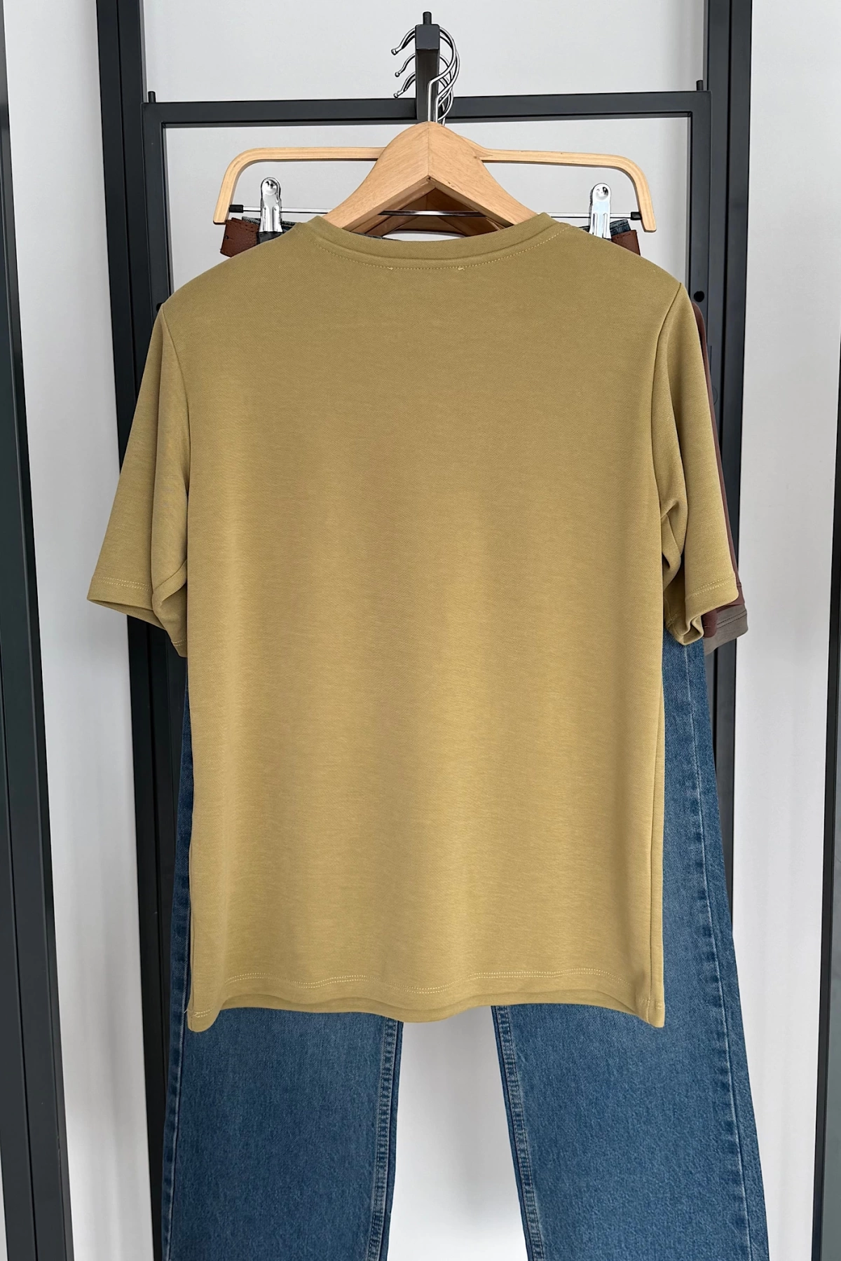 BS Collection Omuz Vatkalı T-Shirt Olive