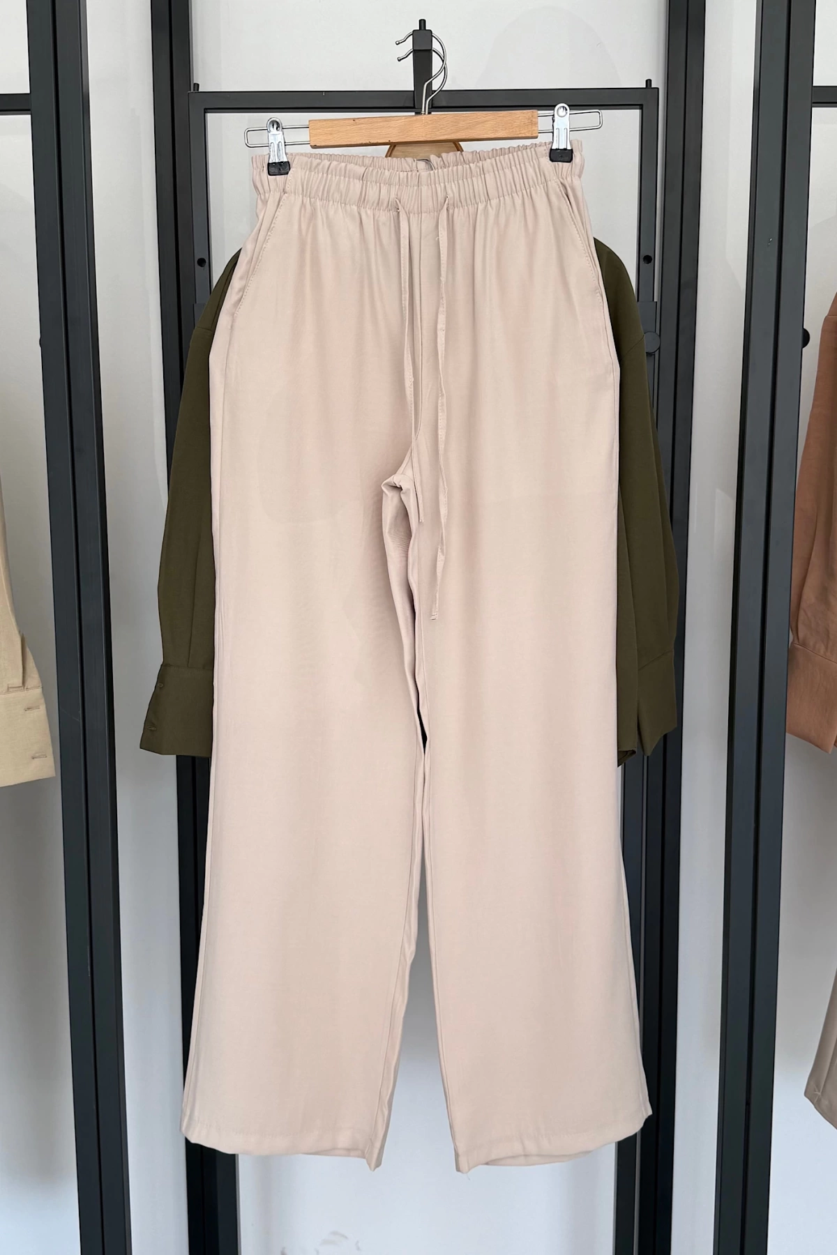 Bs Collection Tensel Pantolon Taş