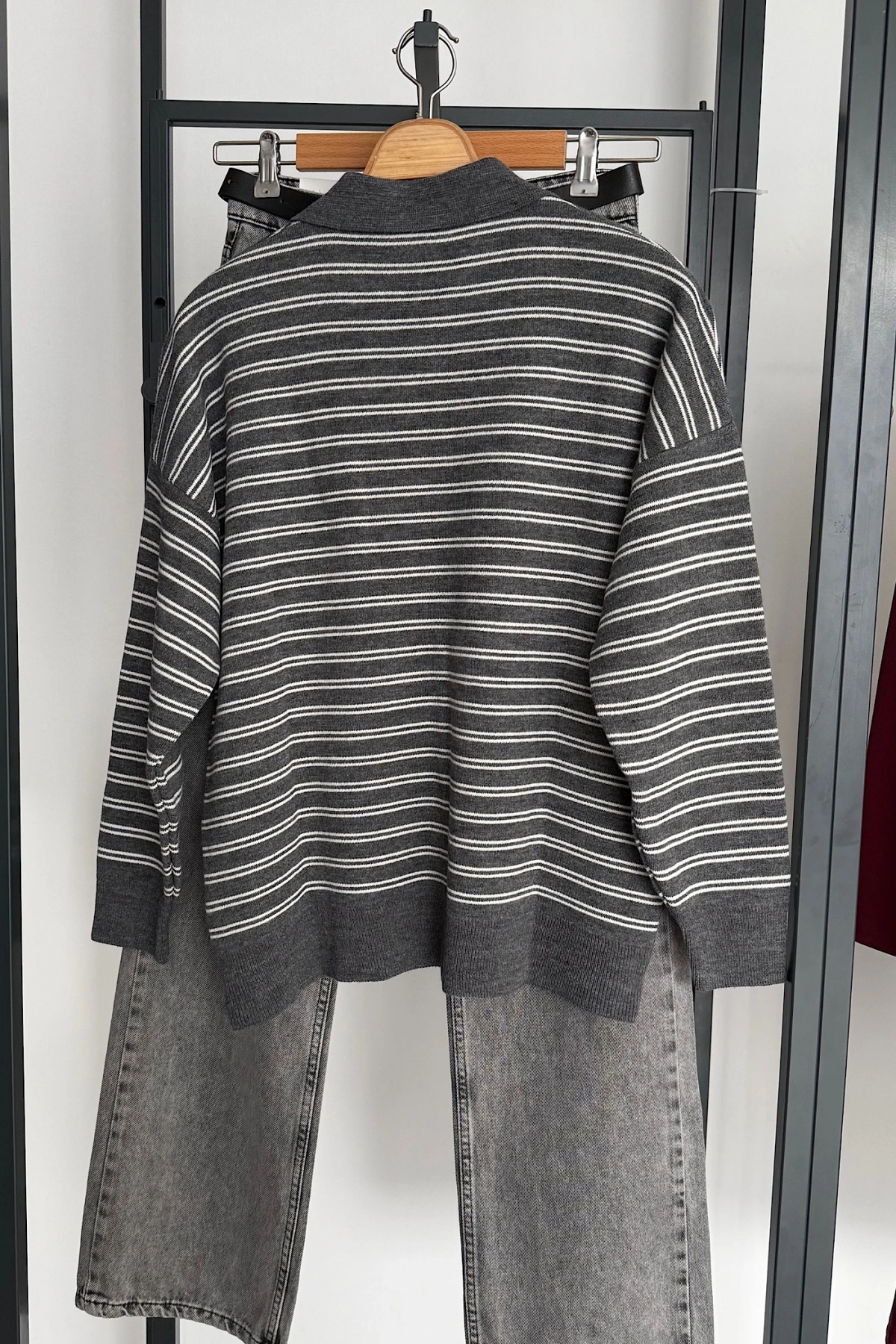 Çizgili Triko Kazak Antrasit-Krem