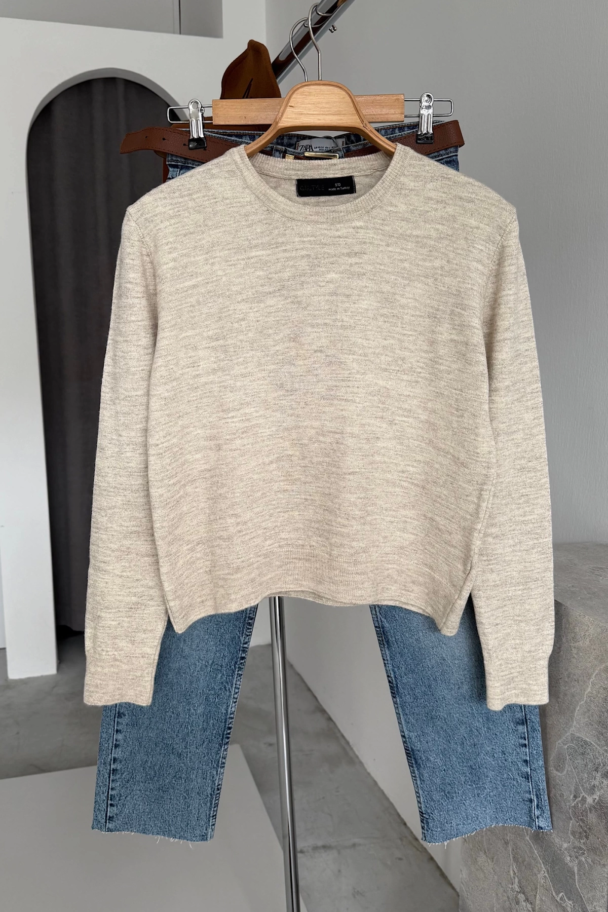 Crew Neck Plain Sweater Bej