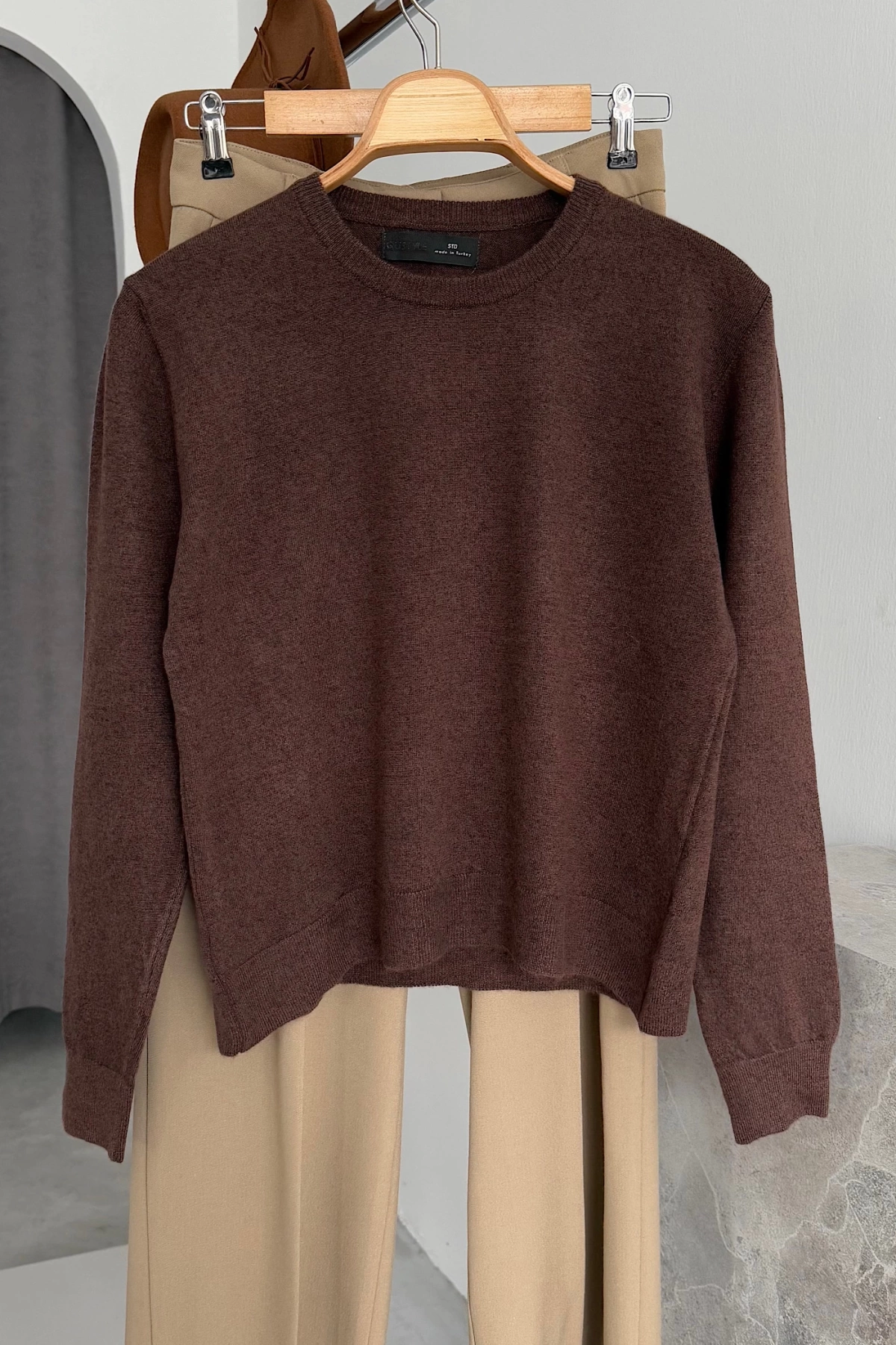 Crew Neck Plain Sweater Kahverengi