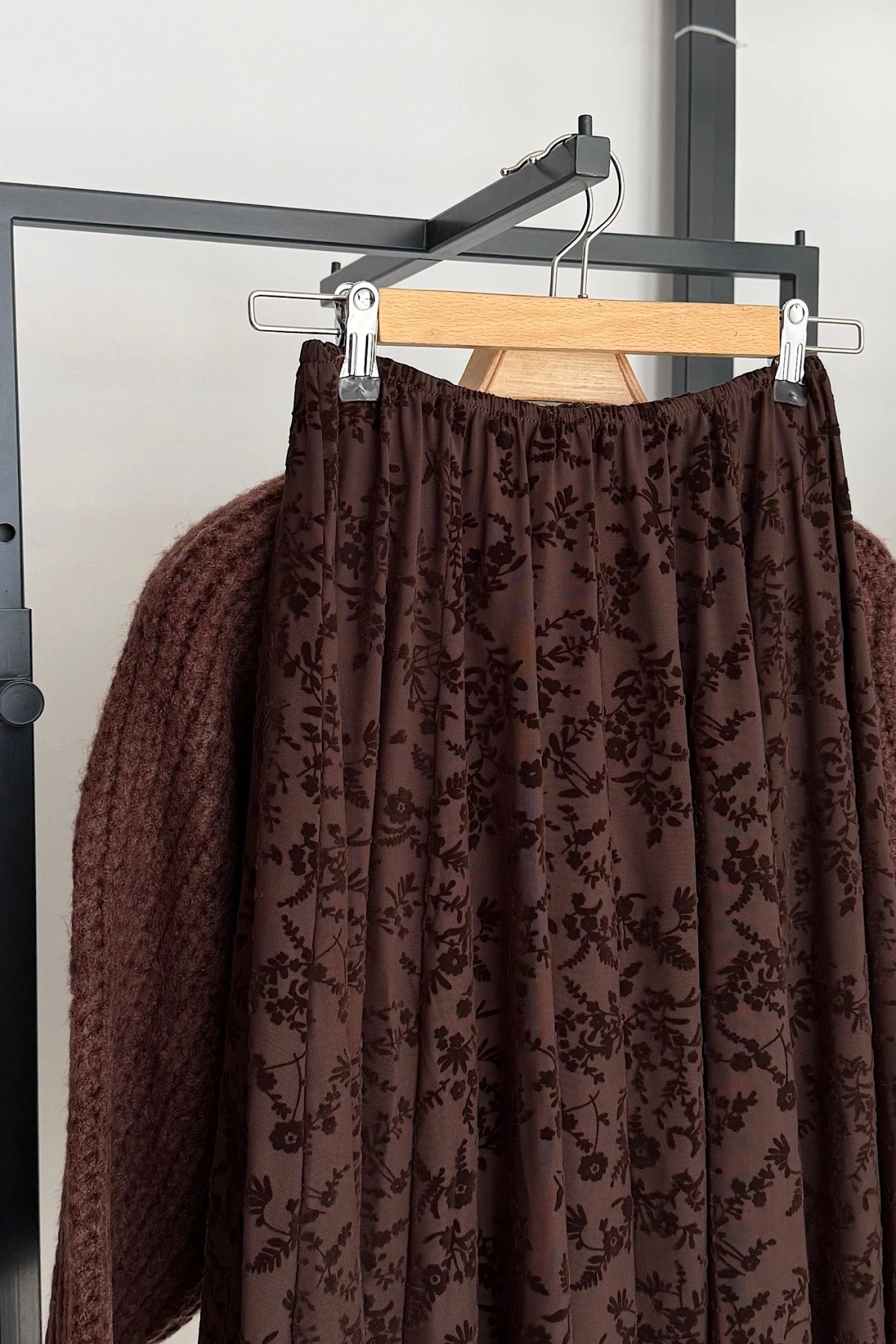 Dantel Etek Kahverengi