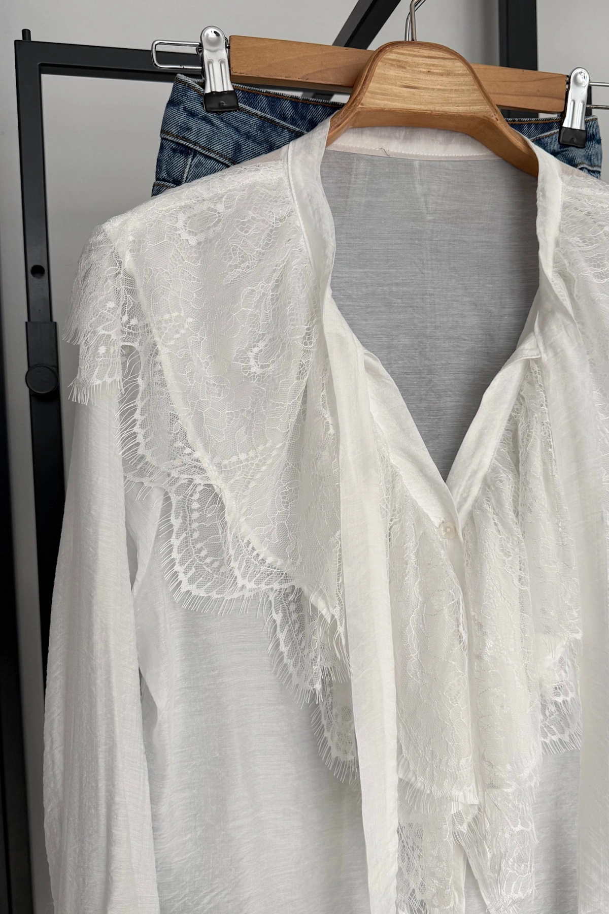 Dantelli Fransız Gömlek Beyaz