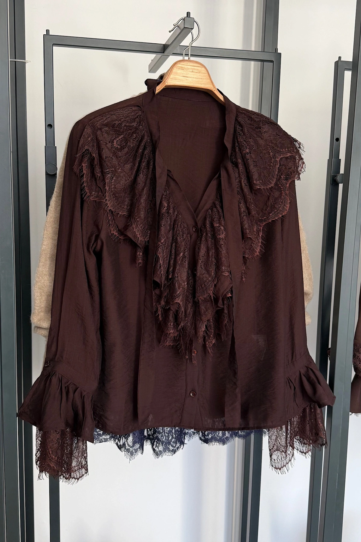 Dantelli Fransız Gömlek Kahverengi