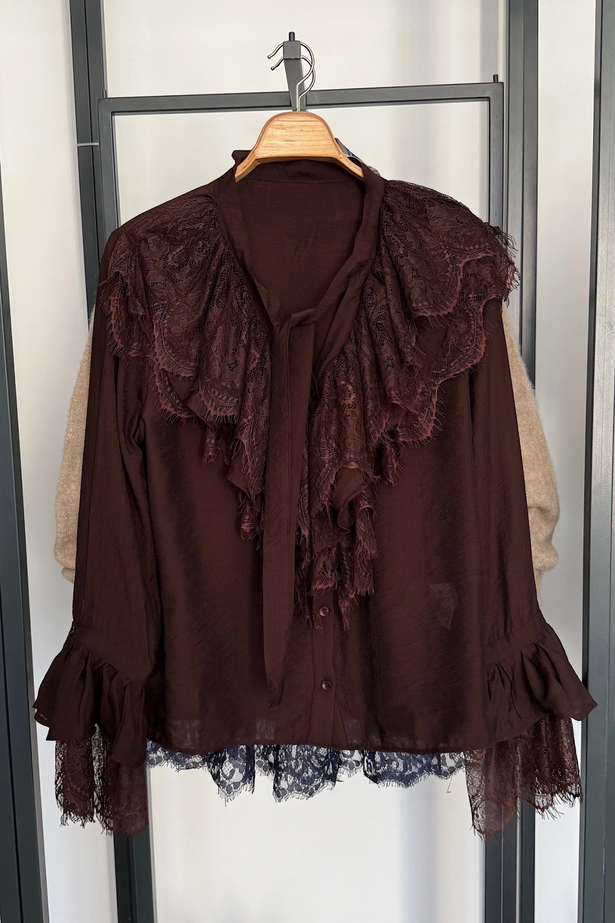 Dantelli Fransız Gömlek Kahverengi