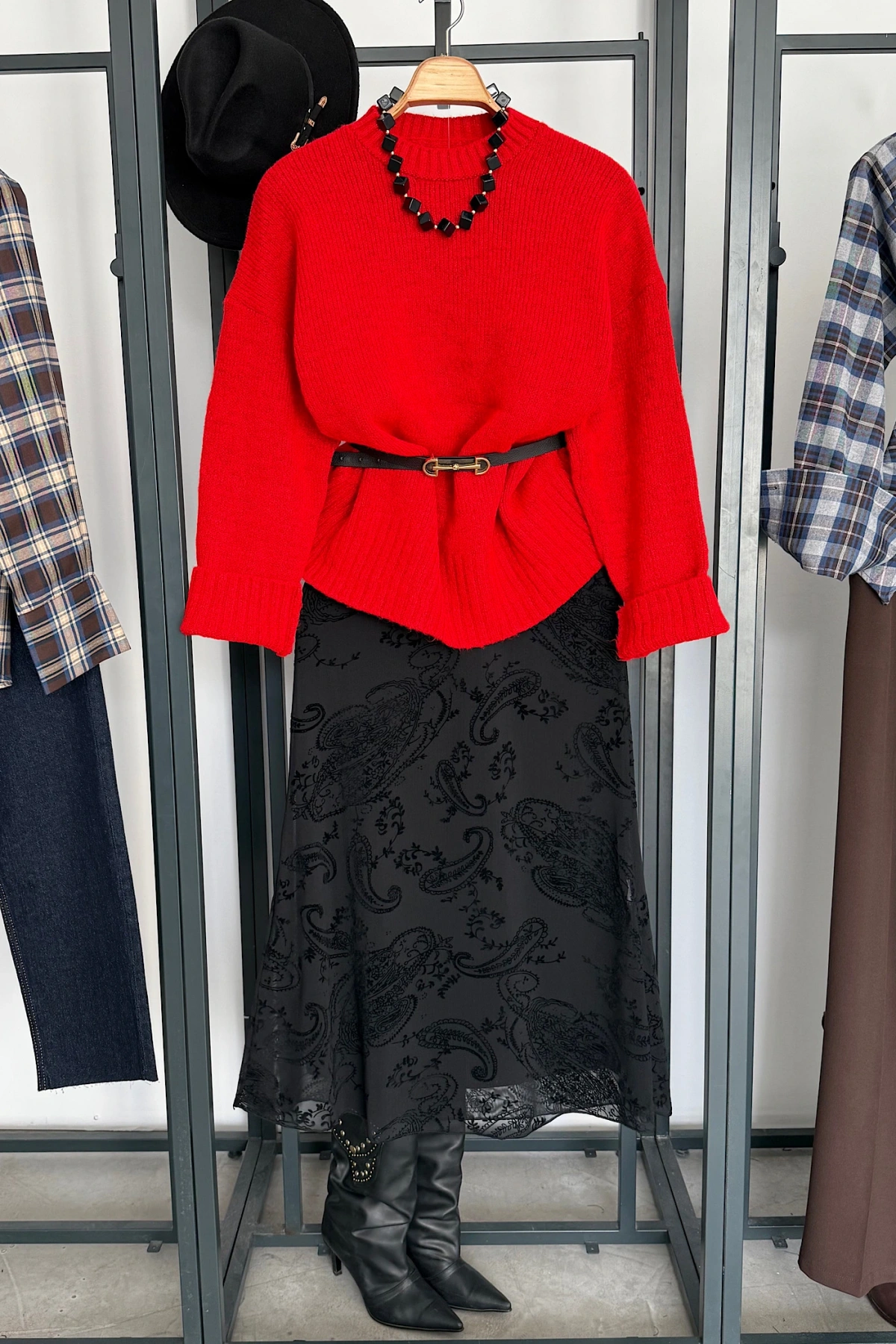 Desenli Beli Lastikli Etek Siyah