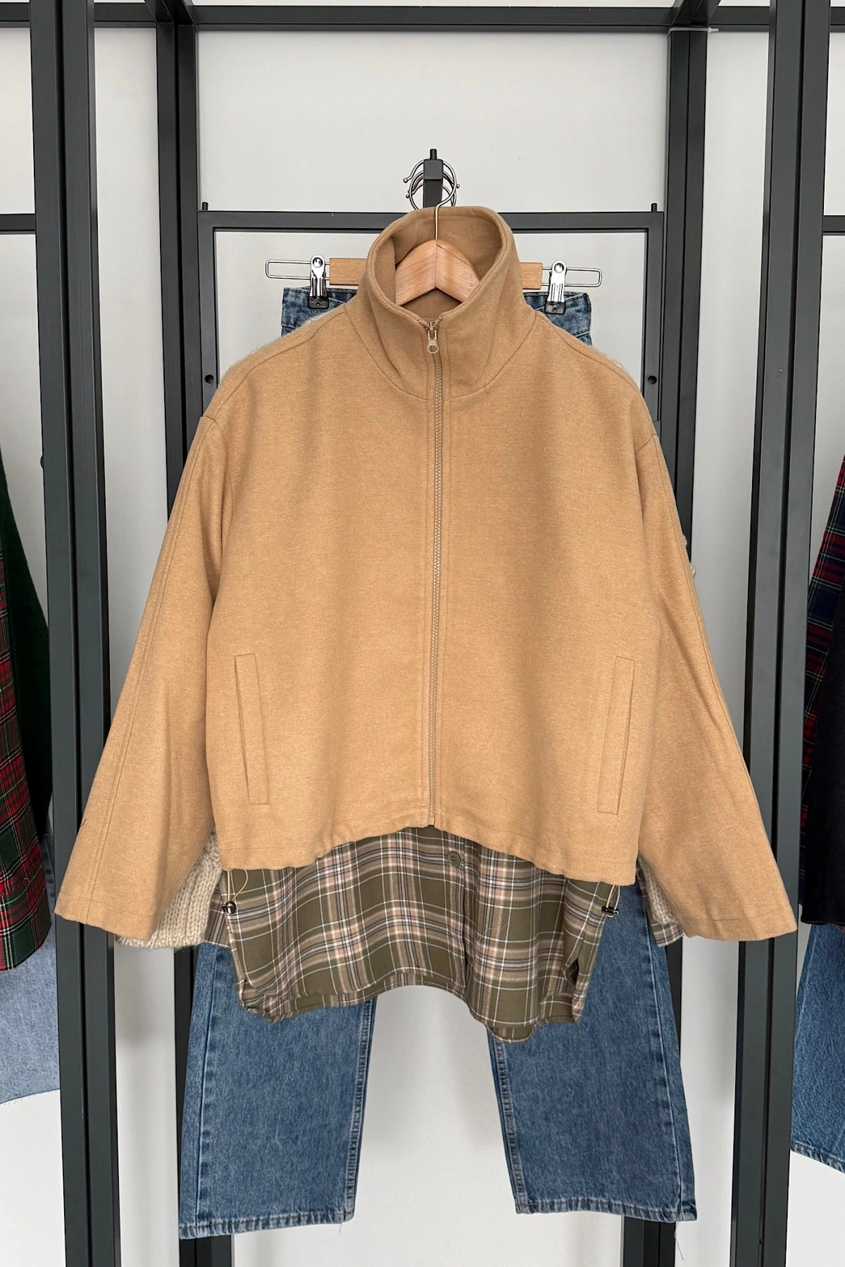 Dik Yaka Kaşe Bomber Ceket Camel