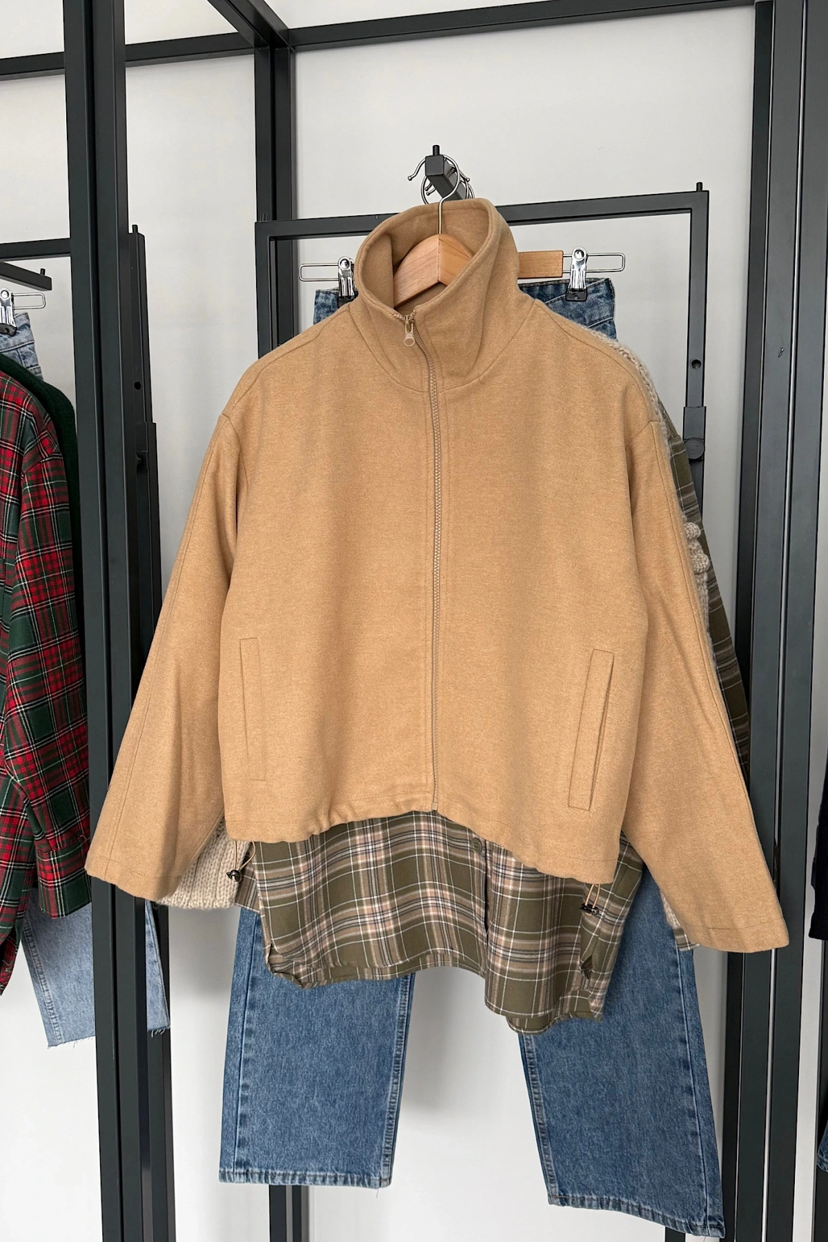 Dik Yaka Kaşe Bomber Ceket Camel
