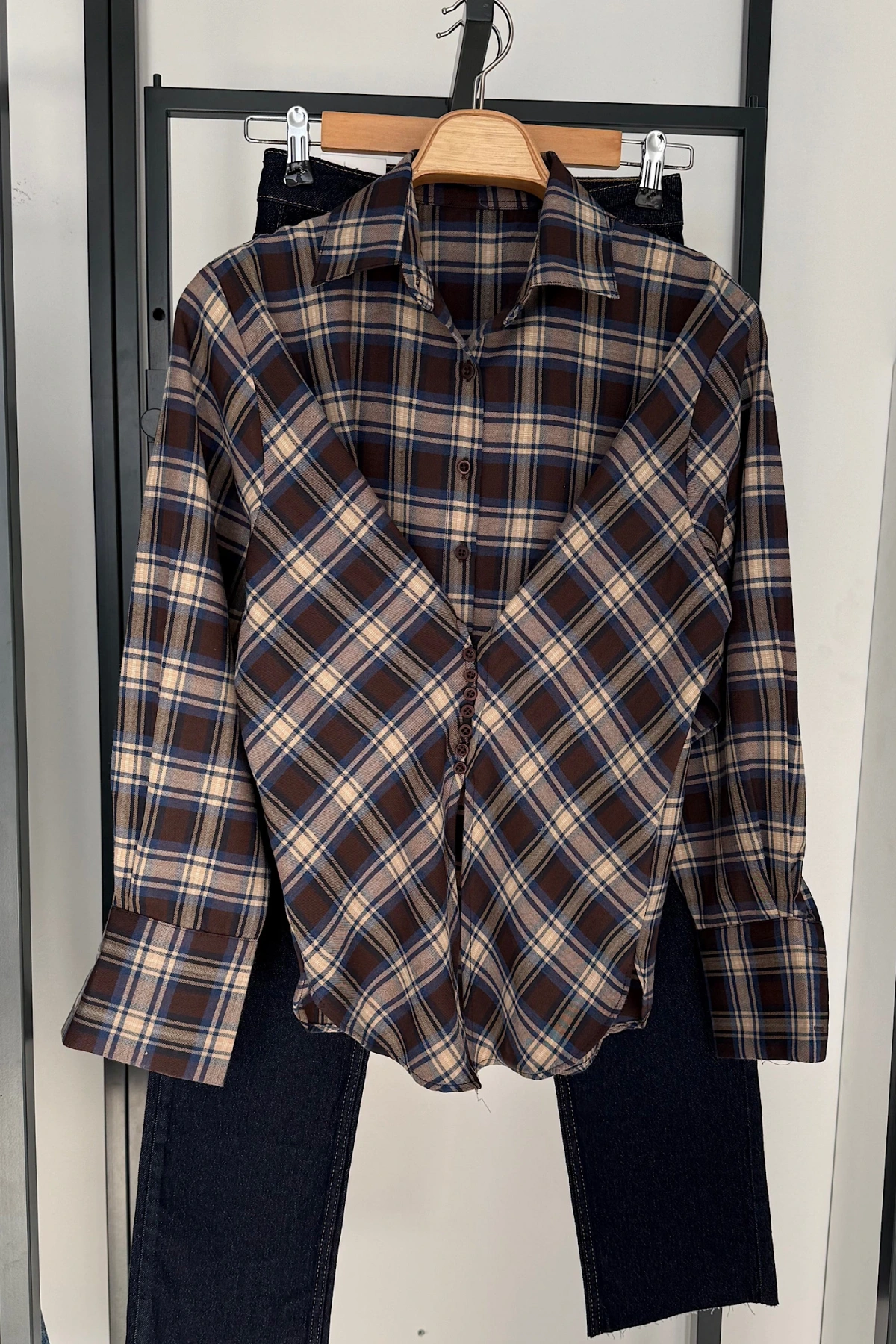 Ekose Desen Düğme Detaylı Gömlek Kahve-Bej