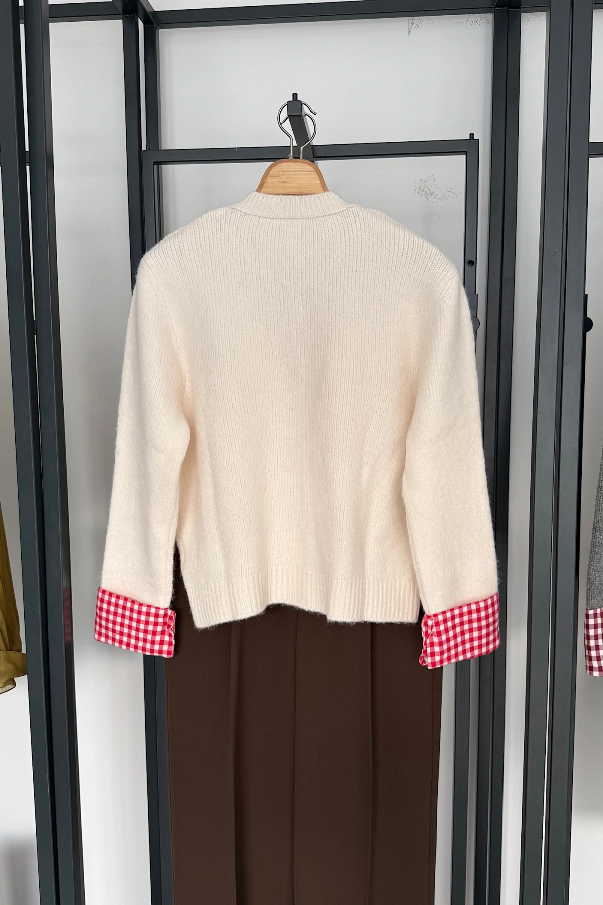 Ekose Düğmeli Triko Hırka Krem