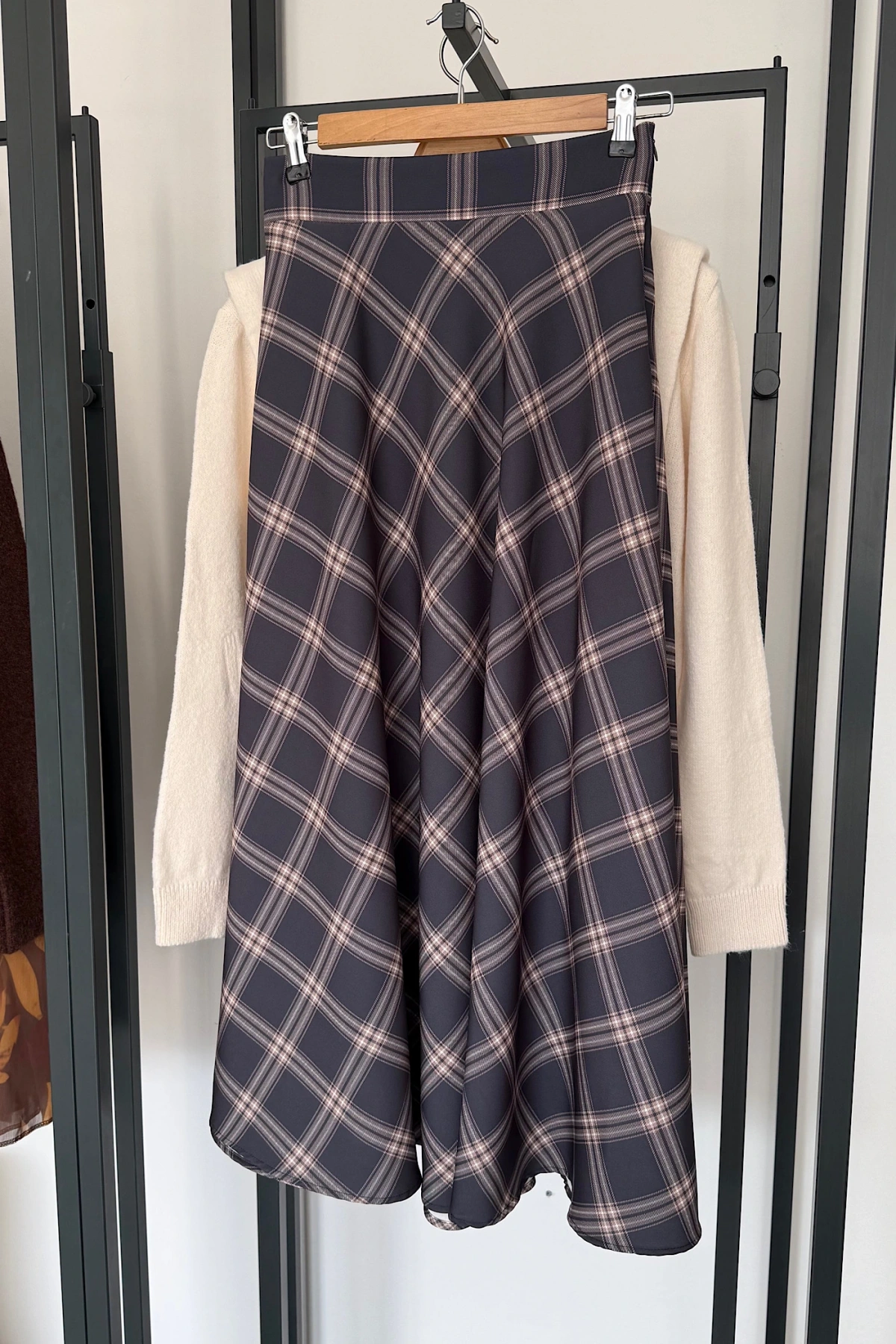 Ekose Etek Füme-Bej