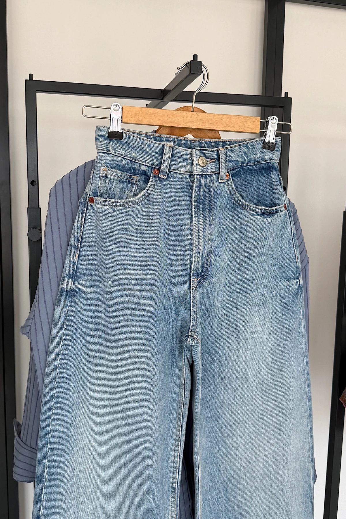 Extra Wide Leg Jean Mavi