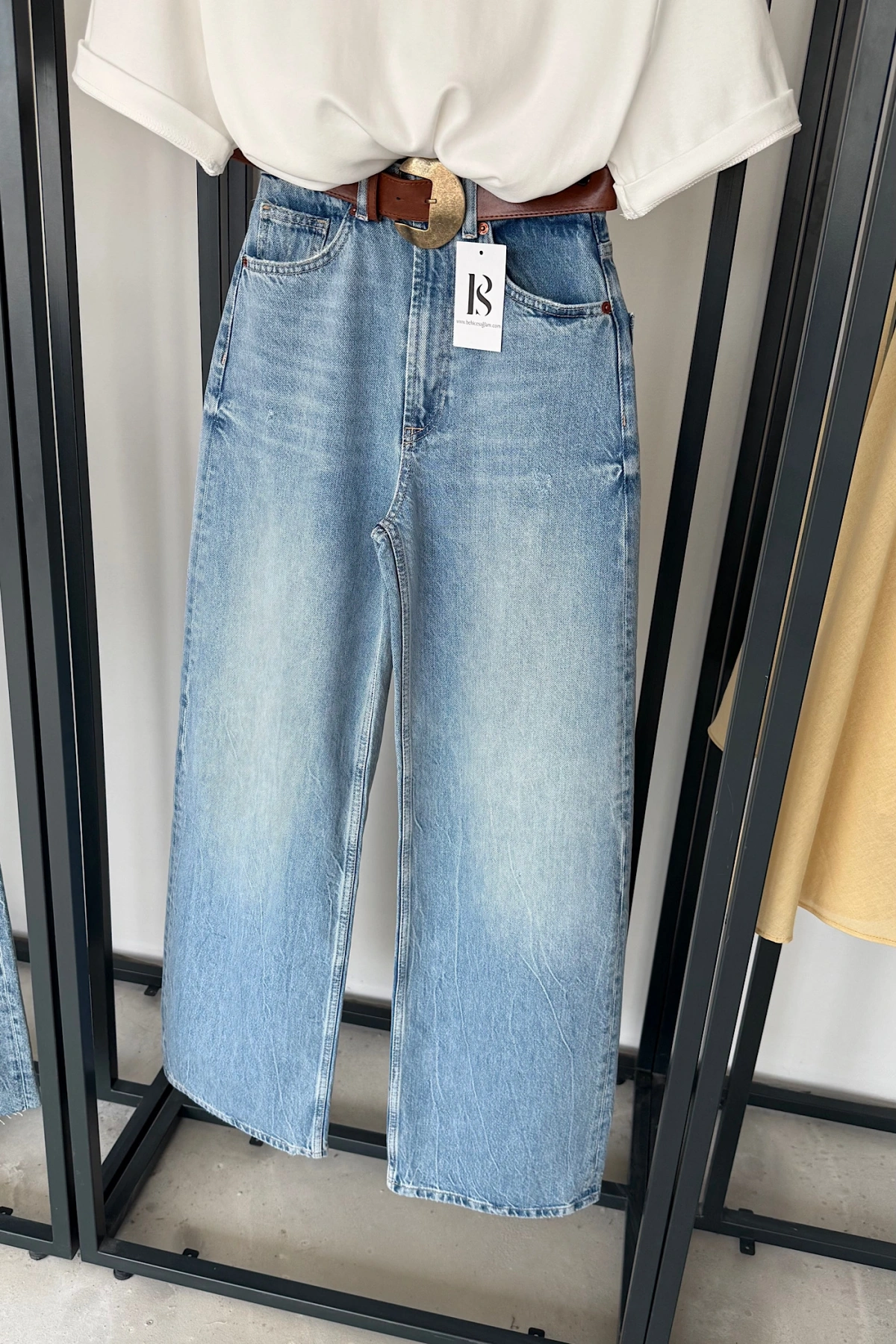 Extra Wide Leg Jean Mavi