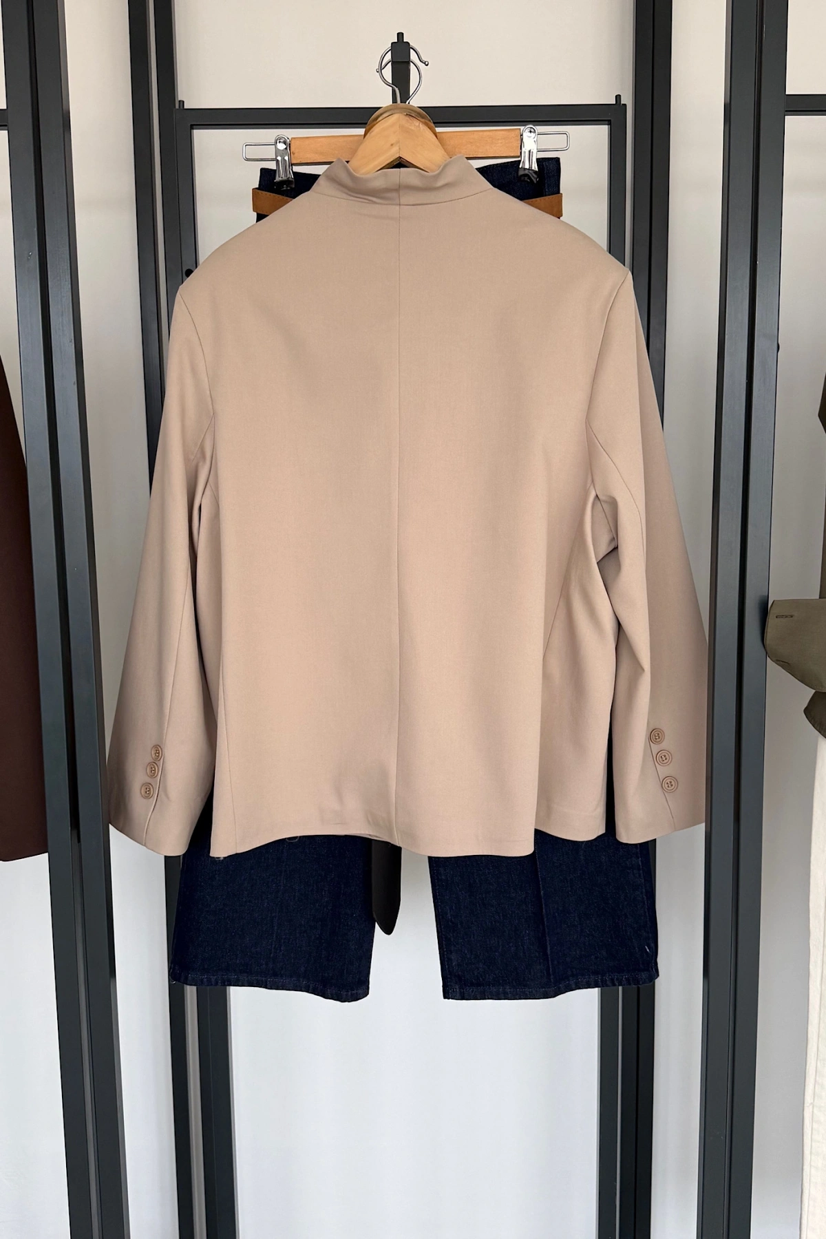 Hakim Yaka Kruvaze Ceket Bej