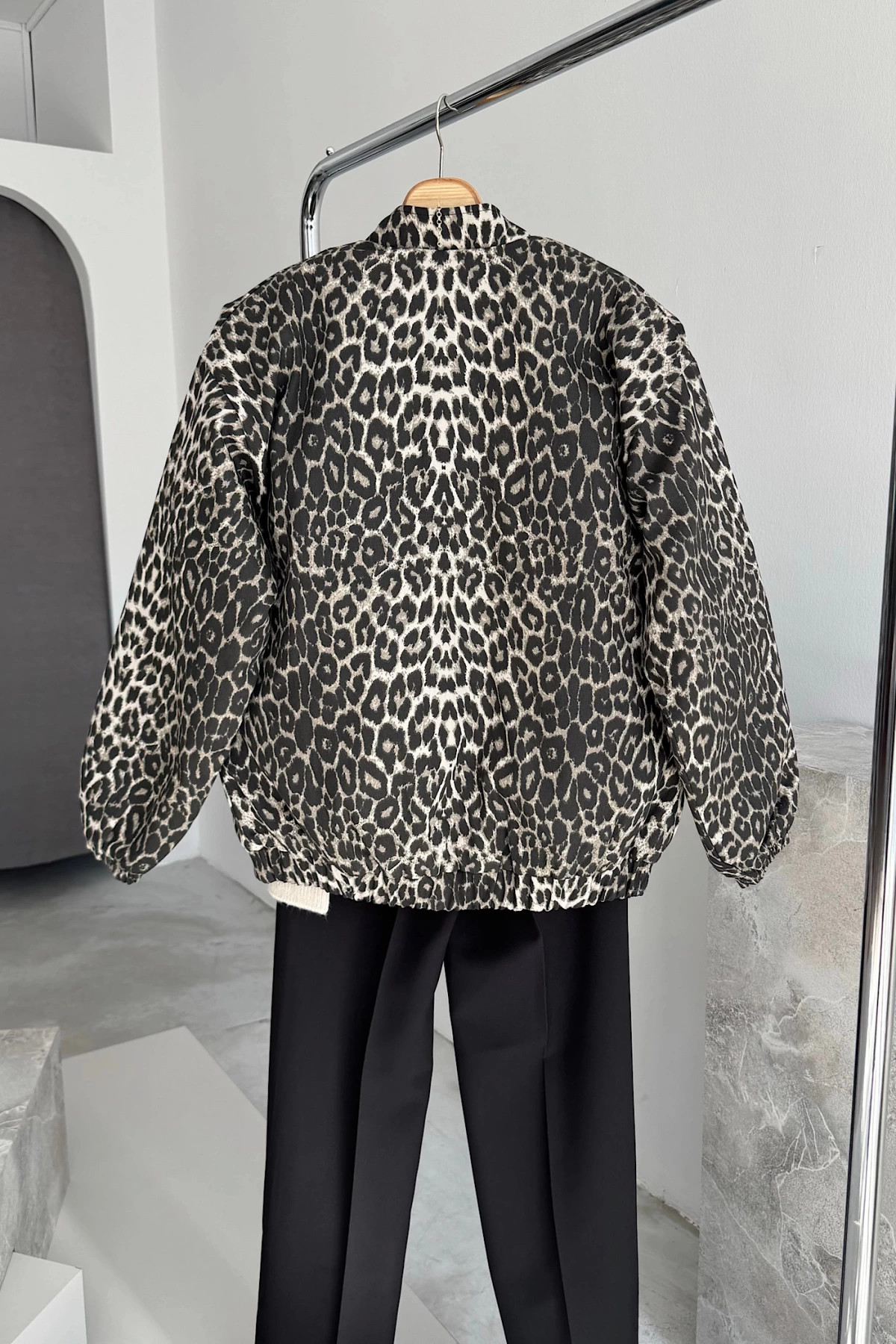 İçi Kapitone Leopar Bomber Mont Leopar