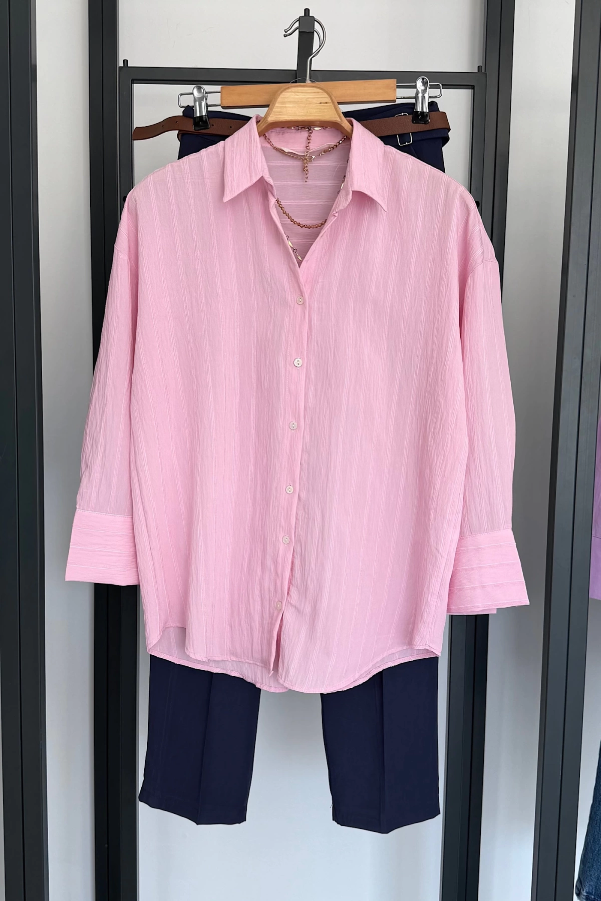 Kabartma Çizgili Oversize Gömlek Pembe