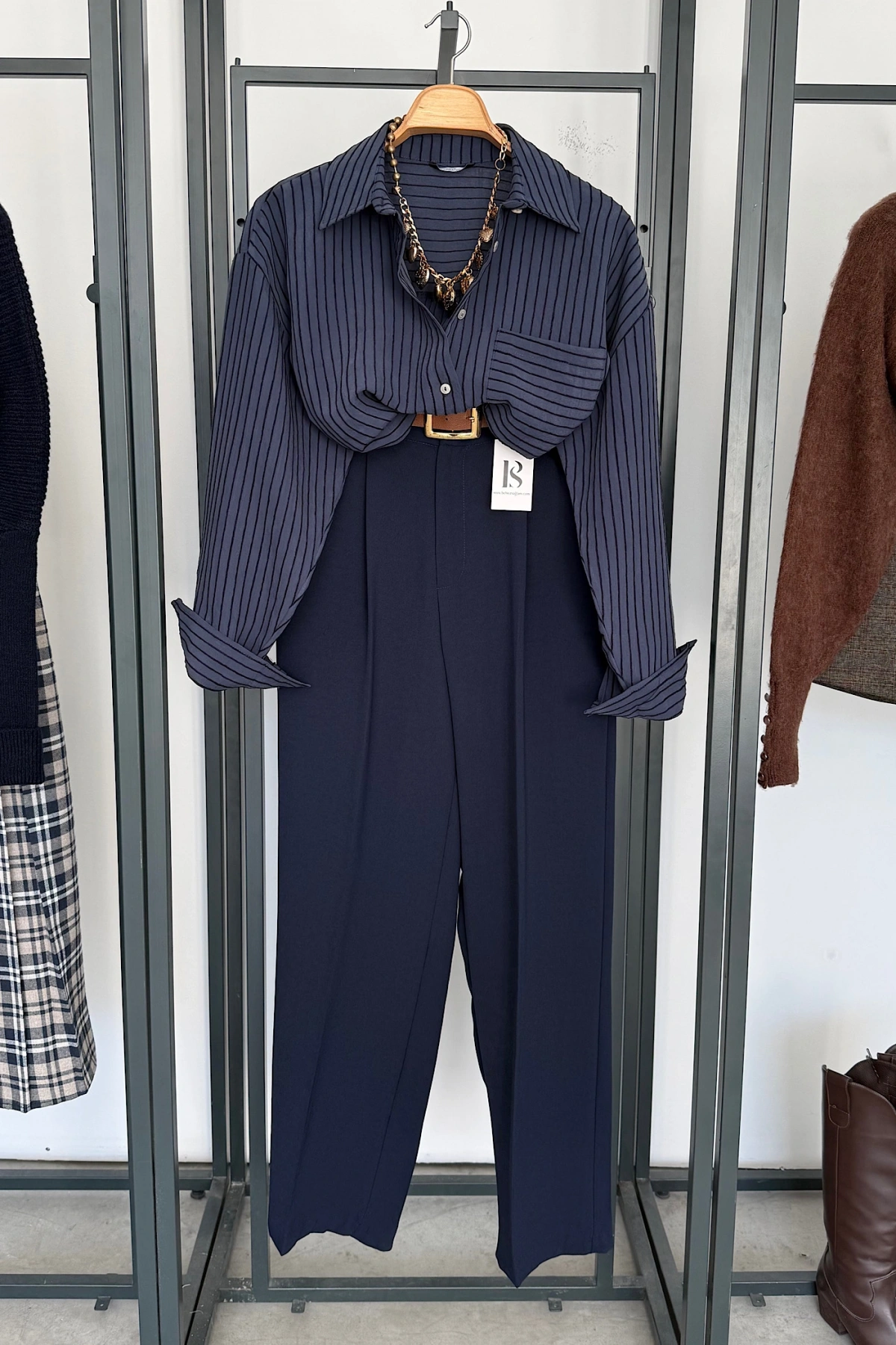 Kabartma Dokulu Oversize Gömlek Lacivert