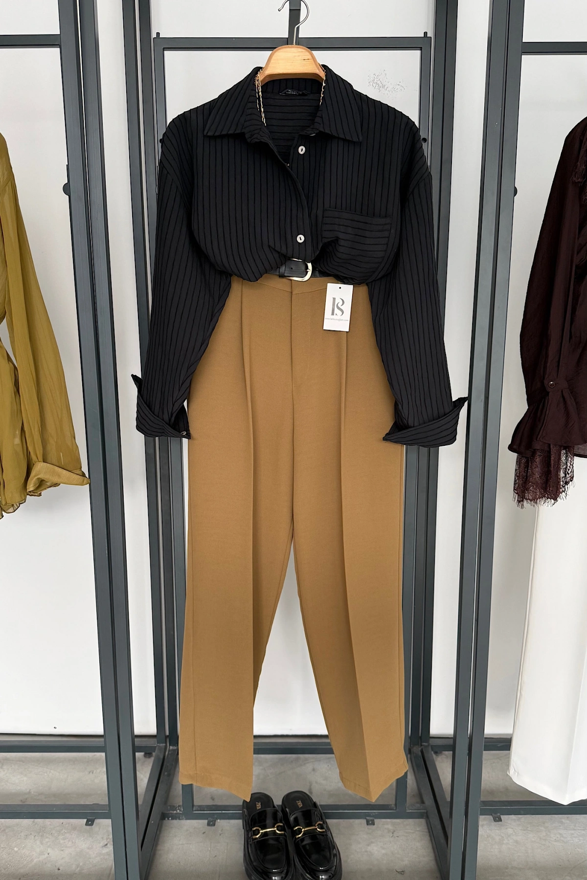 Kabartma Dokulu Oversize Gömlek Siyah