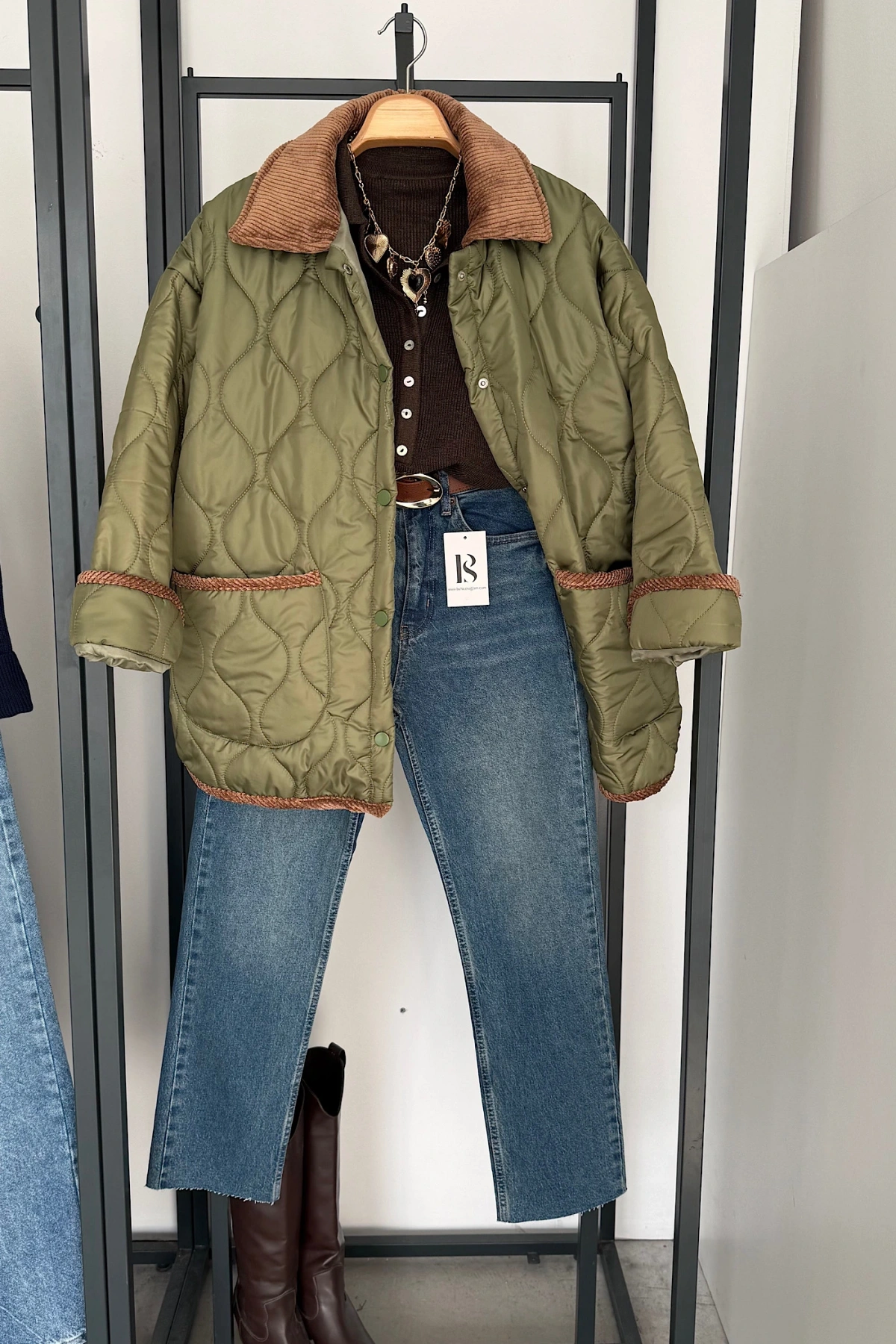 Kadife Detay Kapitone Mont Yeşil