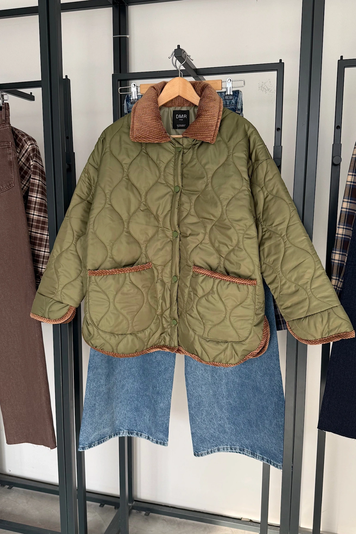 Kadife Detay Kapitone Mont Yeşil