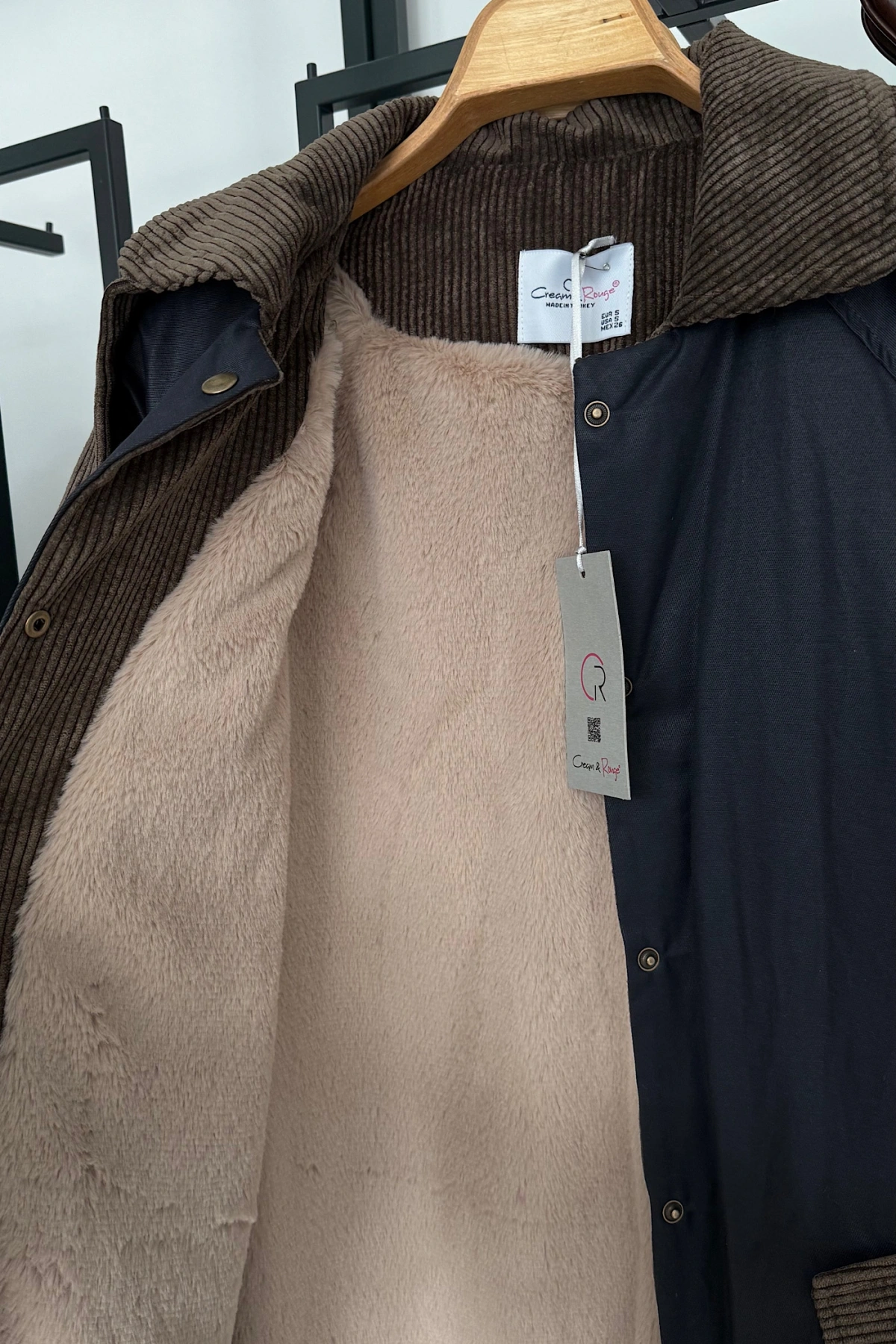 Kadife Detaylı İçi Kürklü Parka Mont Lacivert