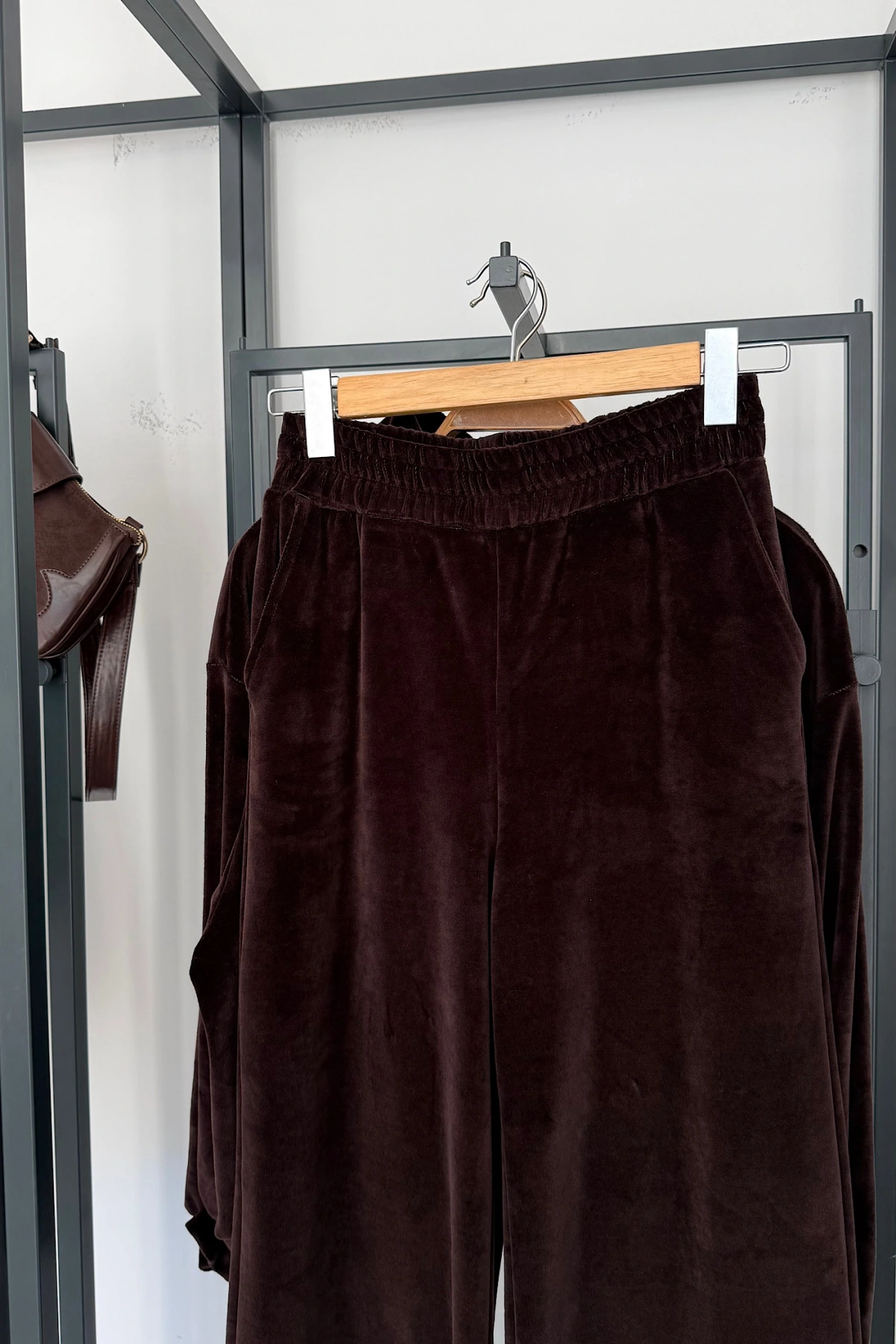 Kadife Üçlü Takım Kahverengi