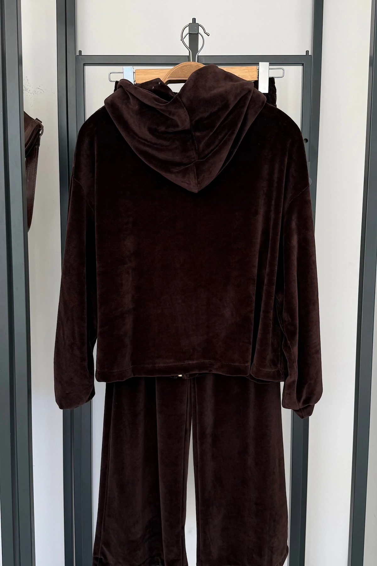 Kadife Üçlü Takım Kahverengi