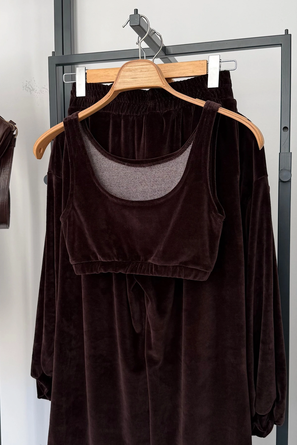 Kadife Üçlü Takım Kahverengi