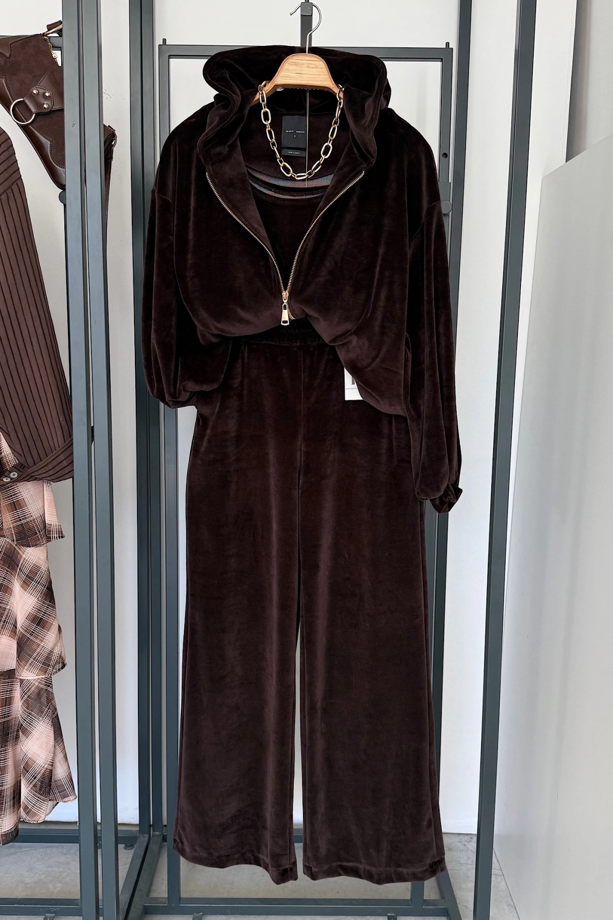 Kadife Üçlü Takım Kahverengi