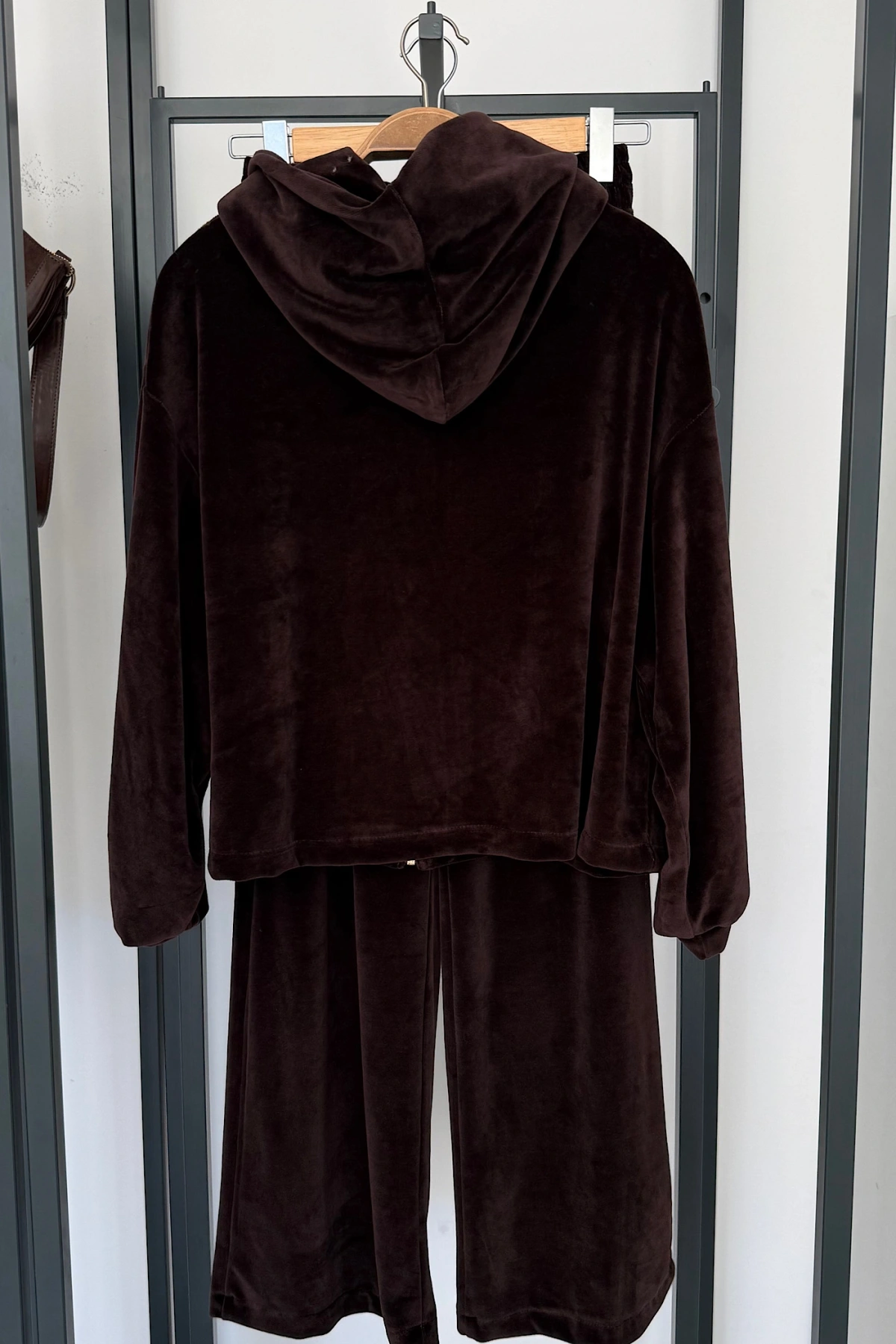 Kadife Üçlü Takım Kahverengi