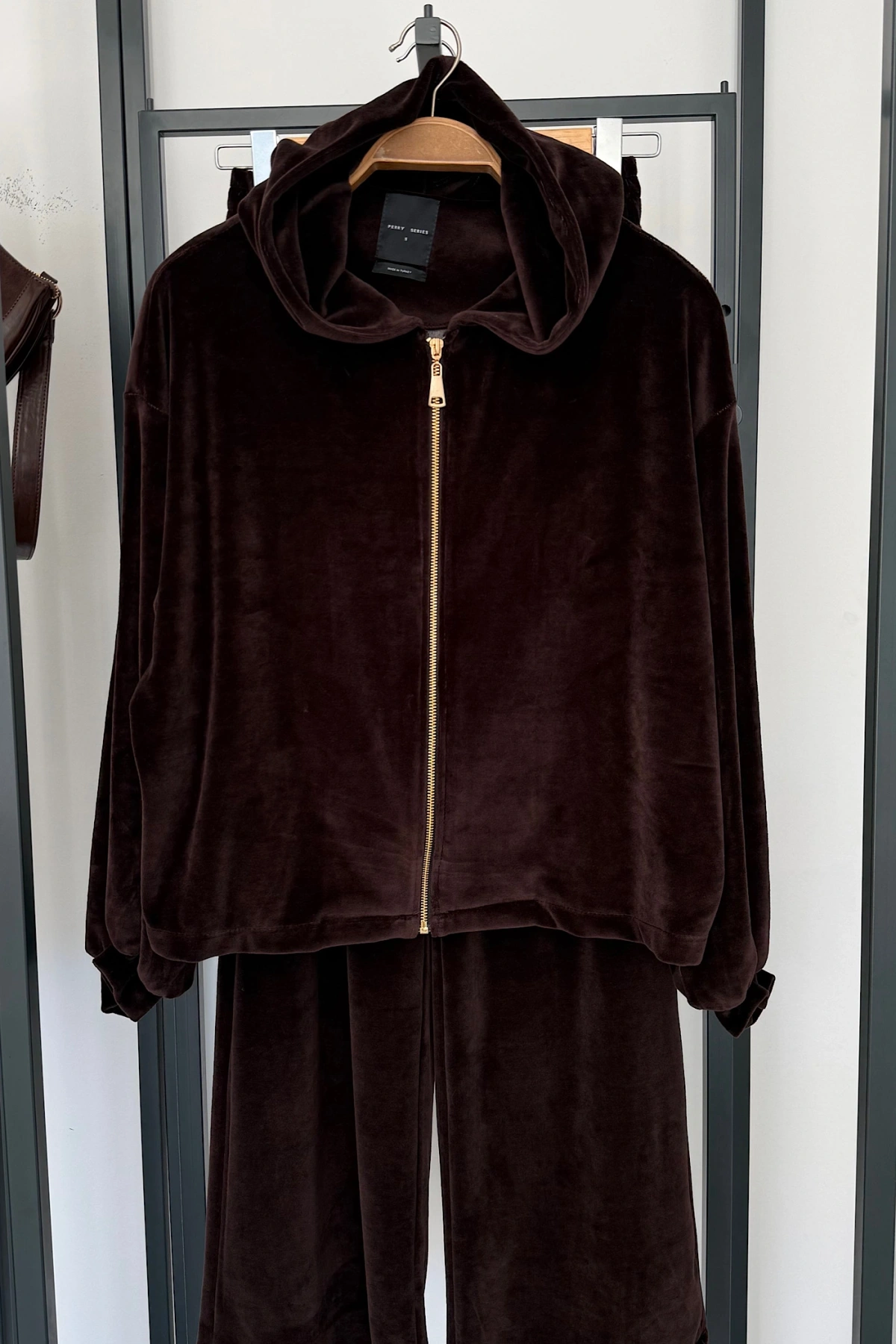 Kadife Üçlü Takım Kahverengi