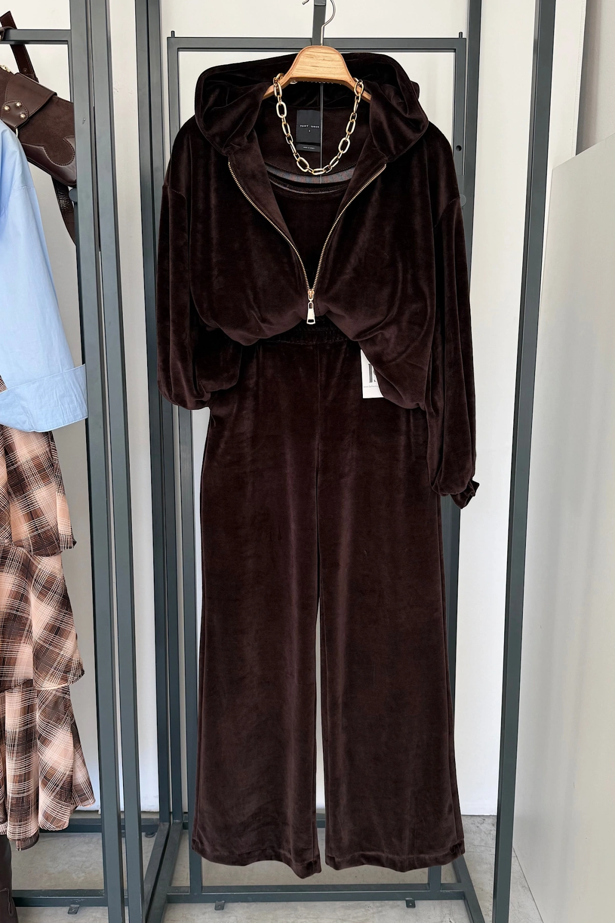 Kadife Üçlü Takım Kahverengi