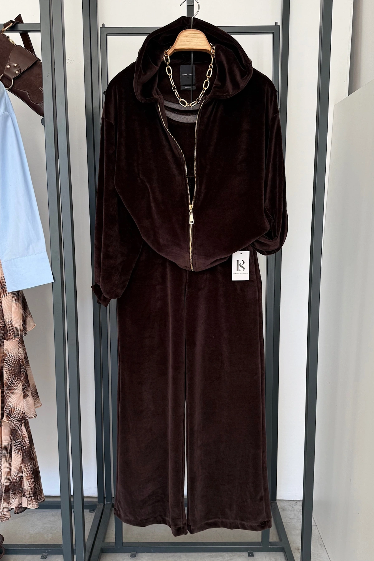 Kadife Üçlü Takım Kahverengi