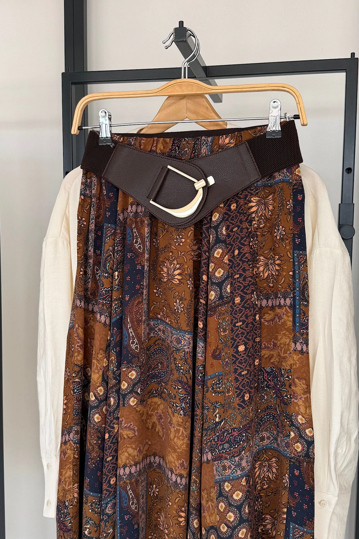 Kemerli Etnik Desen Etek Camel