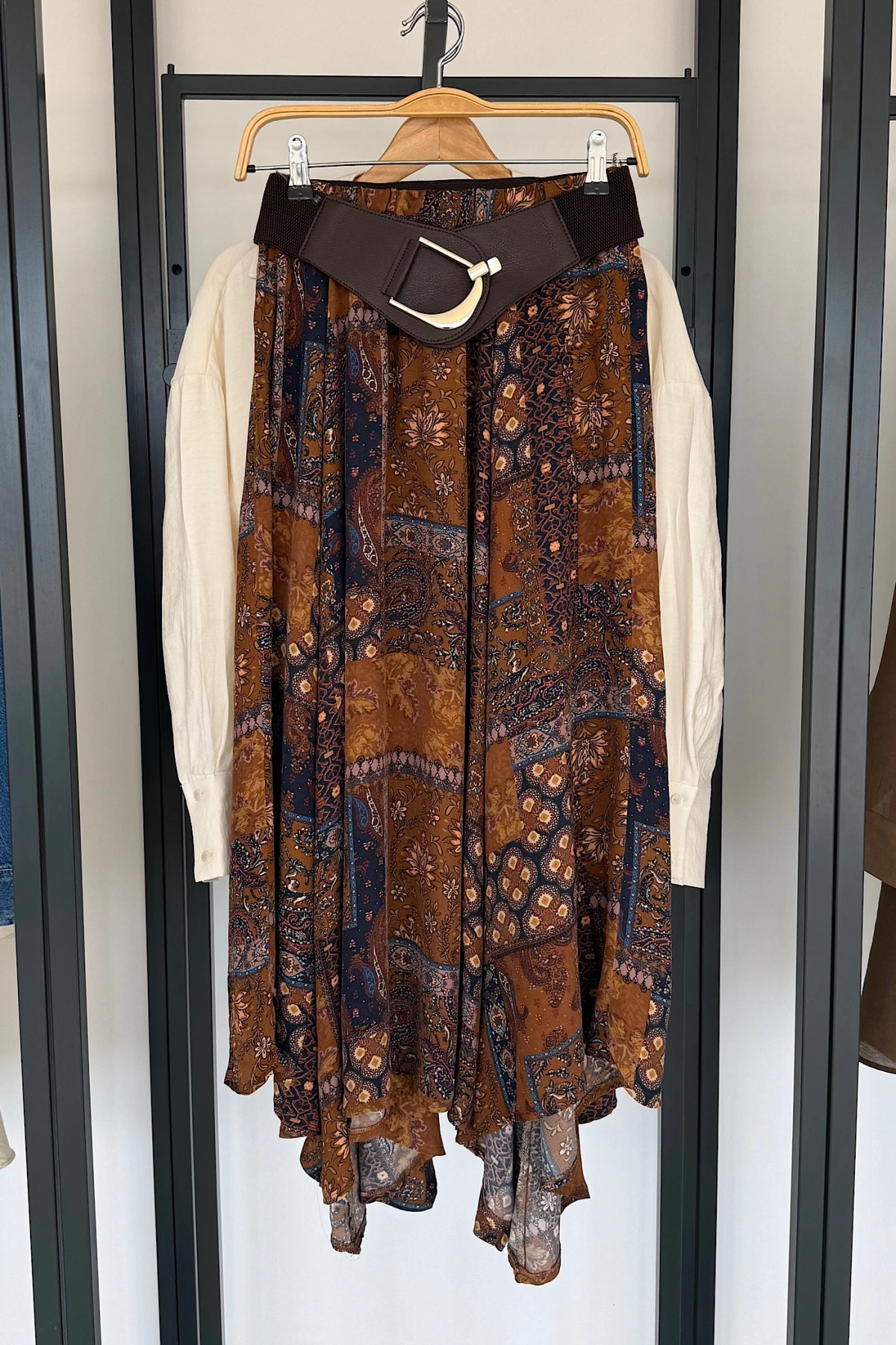 Kemerli Etnik Desen Etek Camel