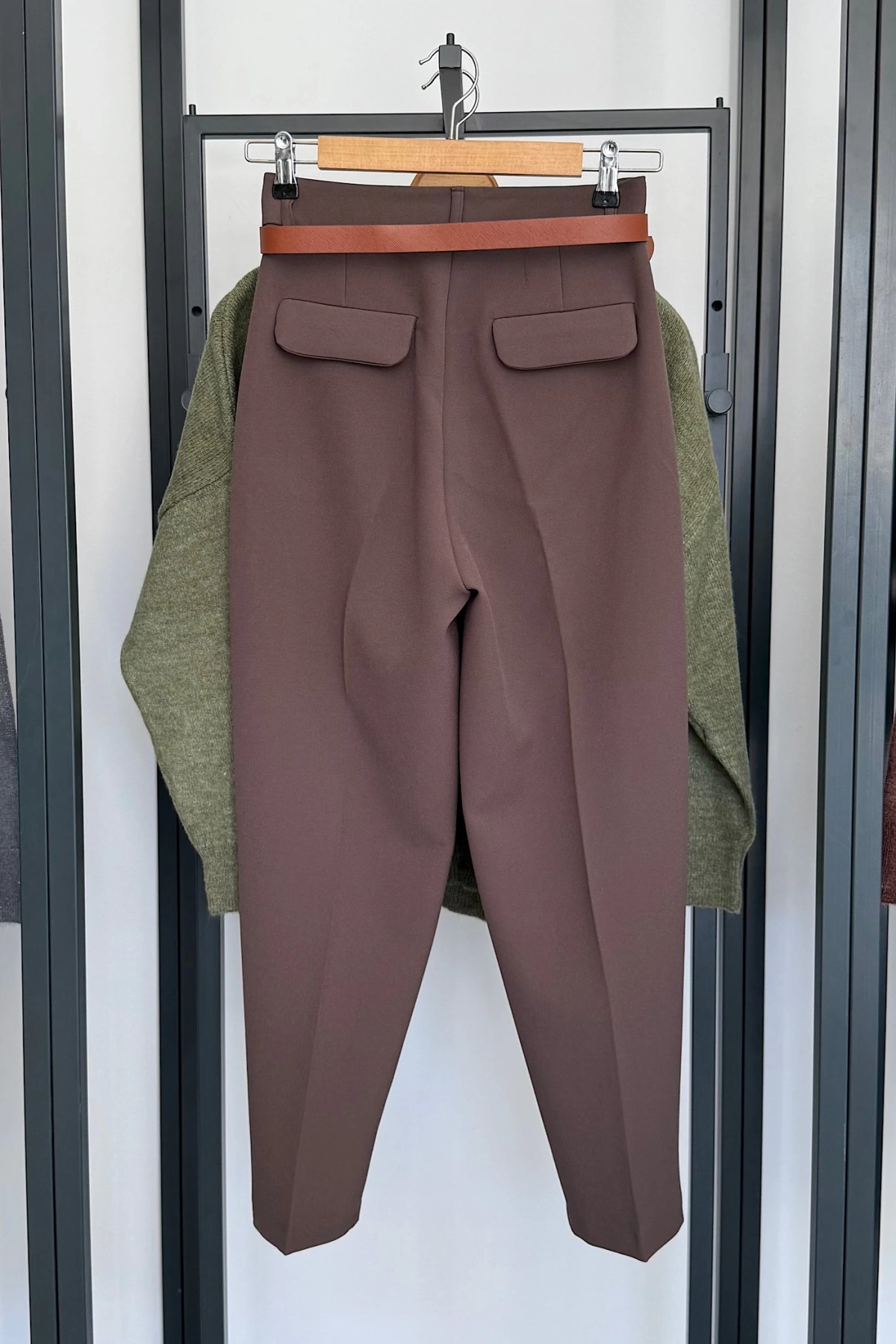 Kemerli Pantolon Kahverengi