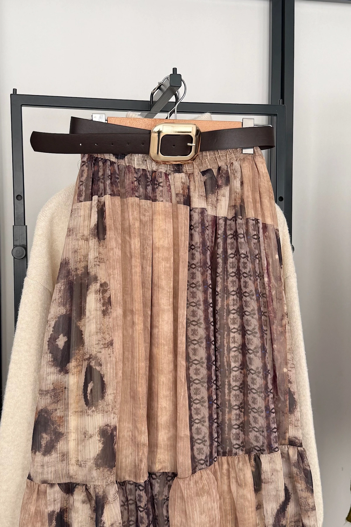 Kendinden Kemerli Büzgülü Etek Camel