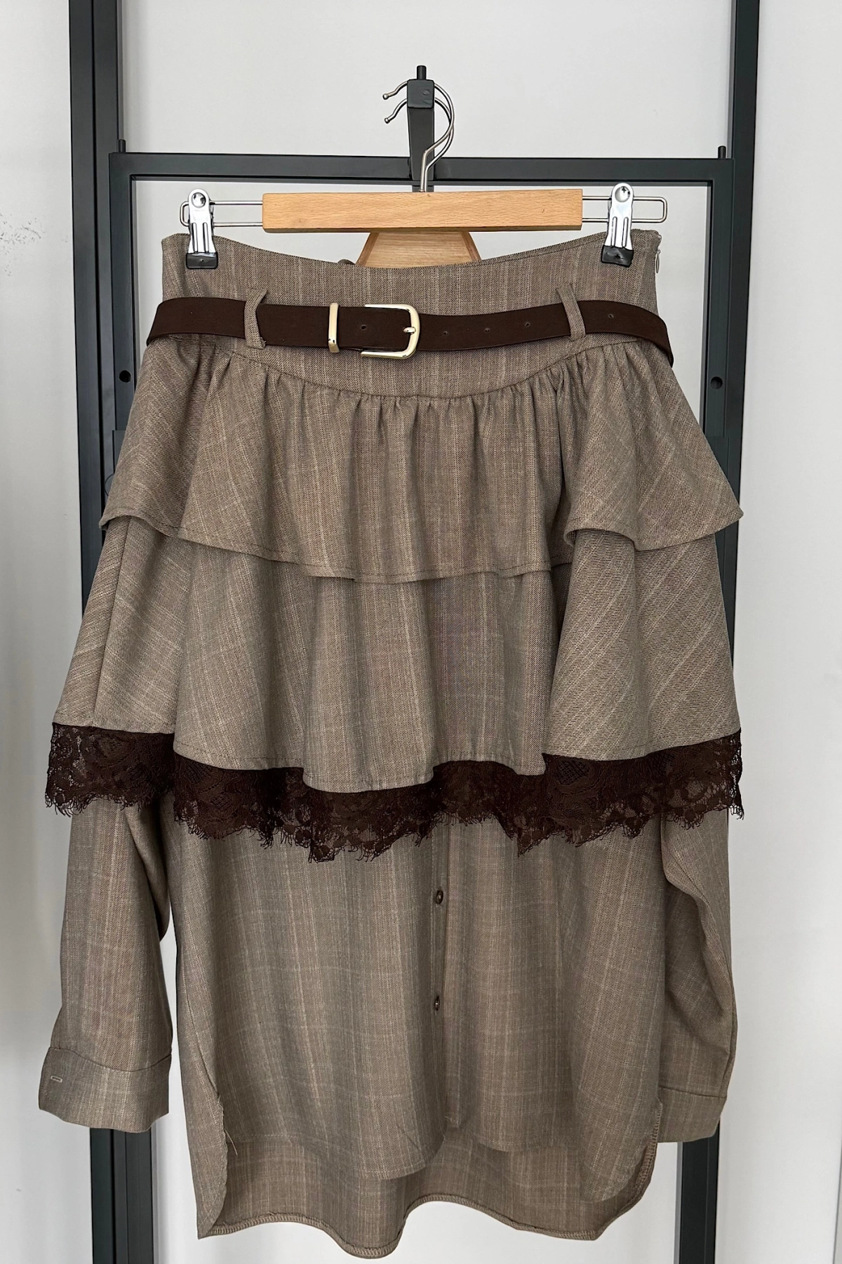 Kendinden Kemerli Etekli Takım Vizon