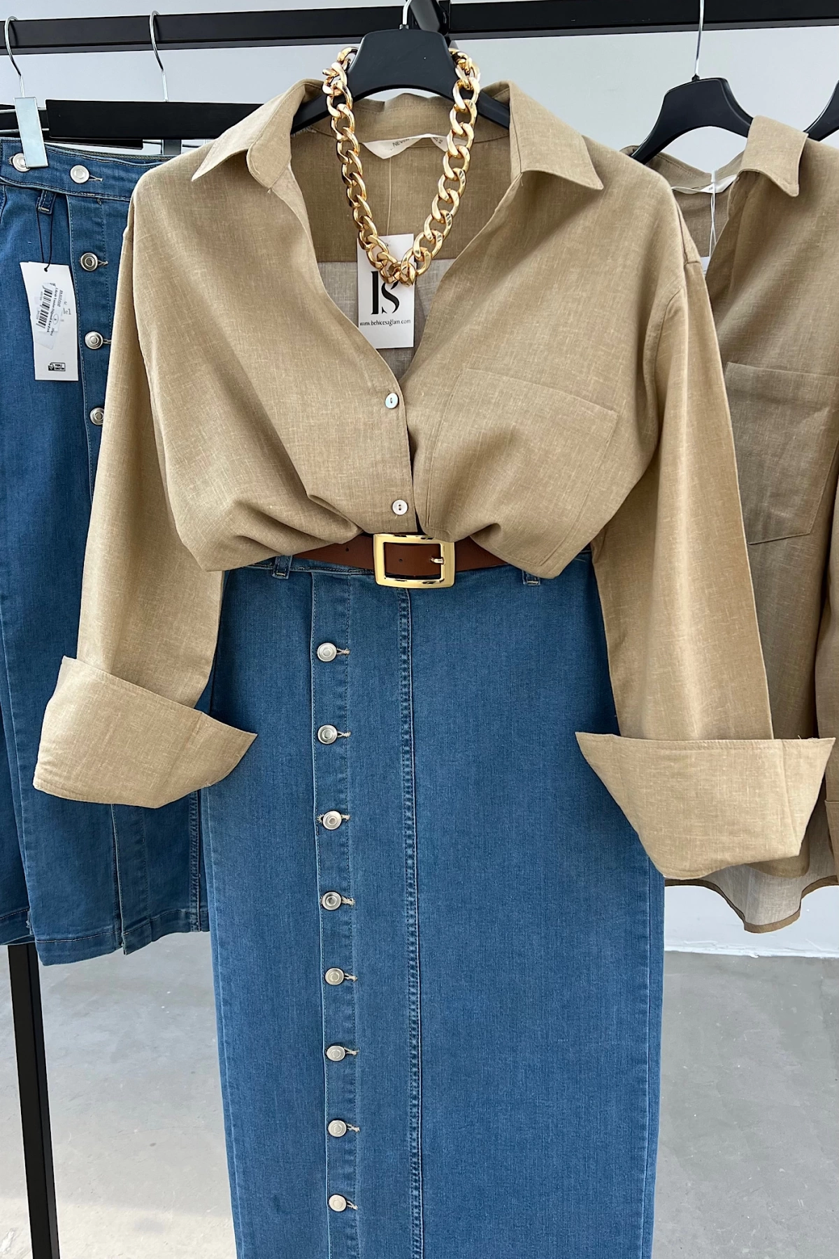Linen Single Pocket Oversize Shirt